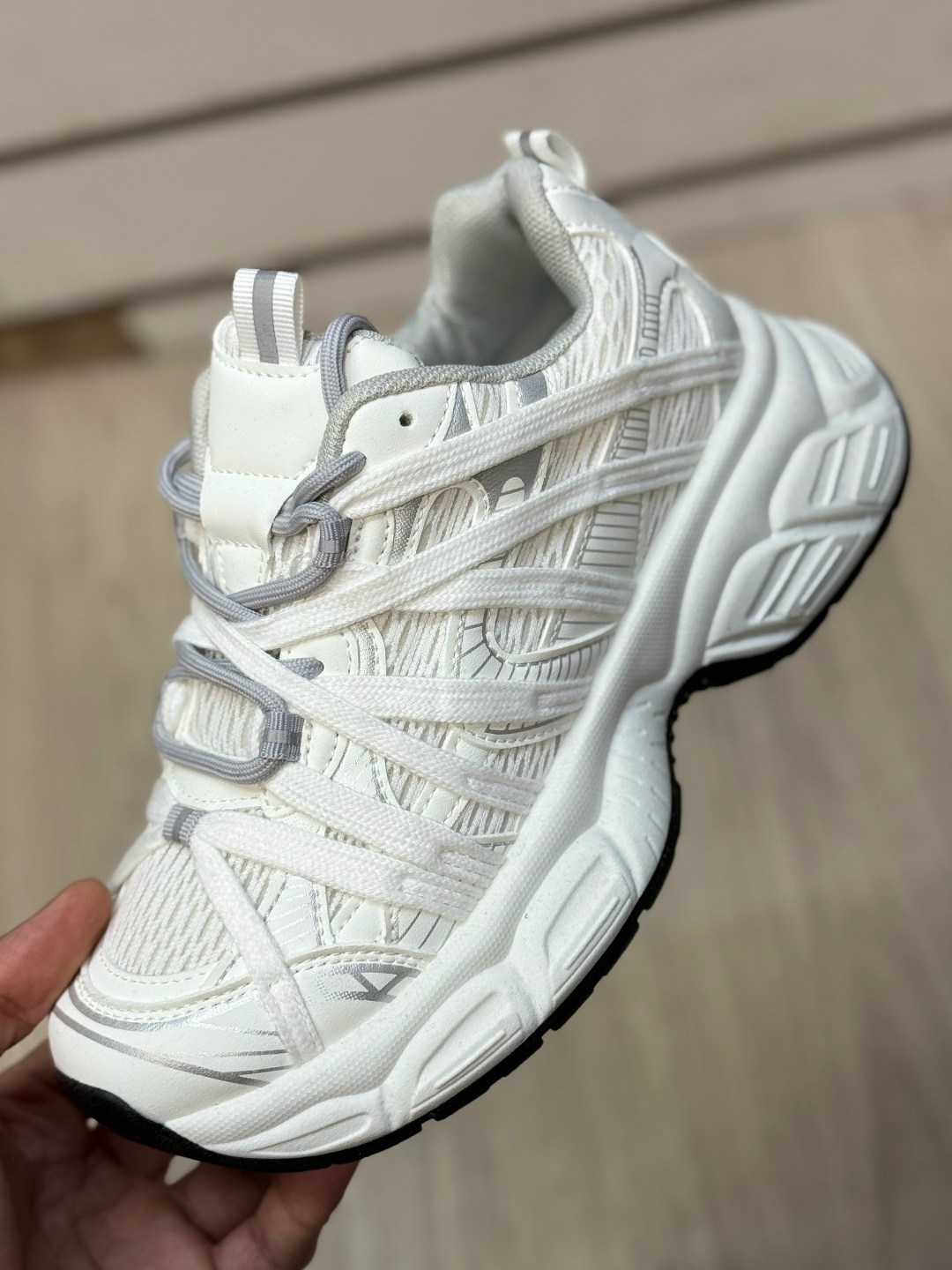 женские кроссовки,кроссовки повседневные,кроссовки для женщин,модные кроссовки,кроссовка