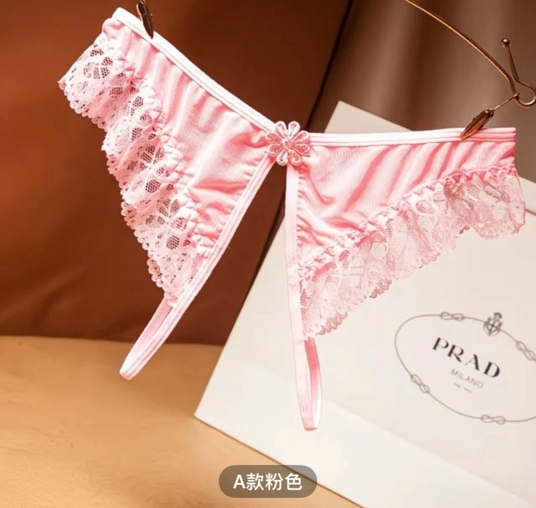 сексуальные женские трусики,женские сексуальные кружевные трусики,соблазнительные женские трусики,женские трусики,эротические женские трусики