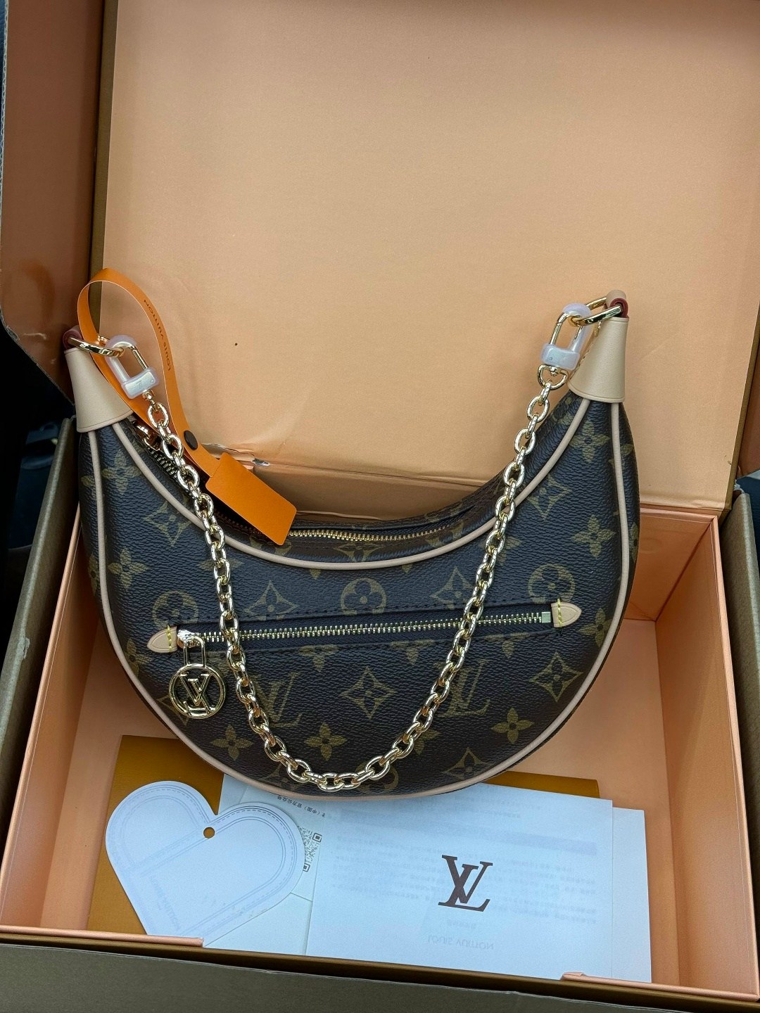 сумка louis vuitton женская,louis vuitton сумка полумесяц на плечо,сумки женские louis vuitton сумка louis vuitton,louis vuitton сумка на плечо,cумка louis vuitton