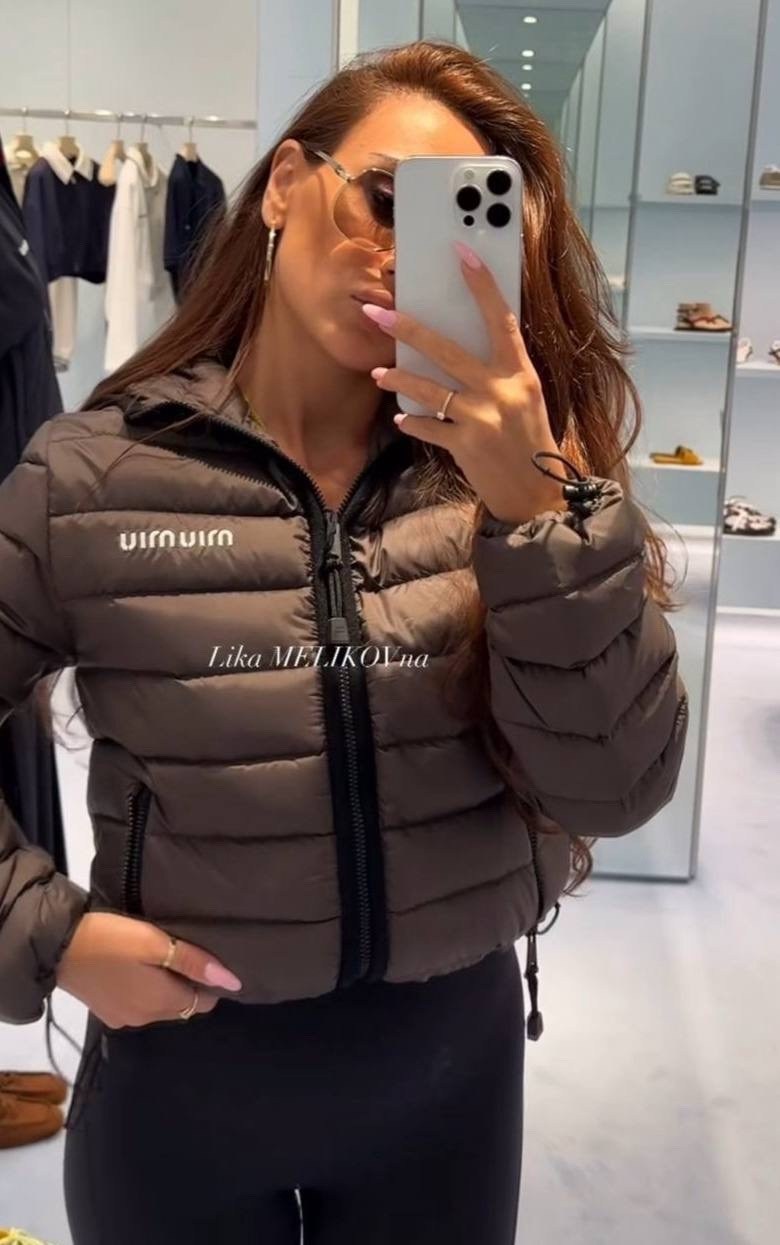 женский короткий пуховик miu miu черный,куртка miu miu женская,куртка miu miu,пуховик miu miu,пуховик miu miu женский