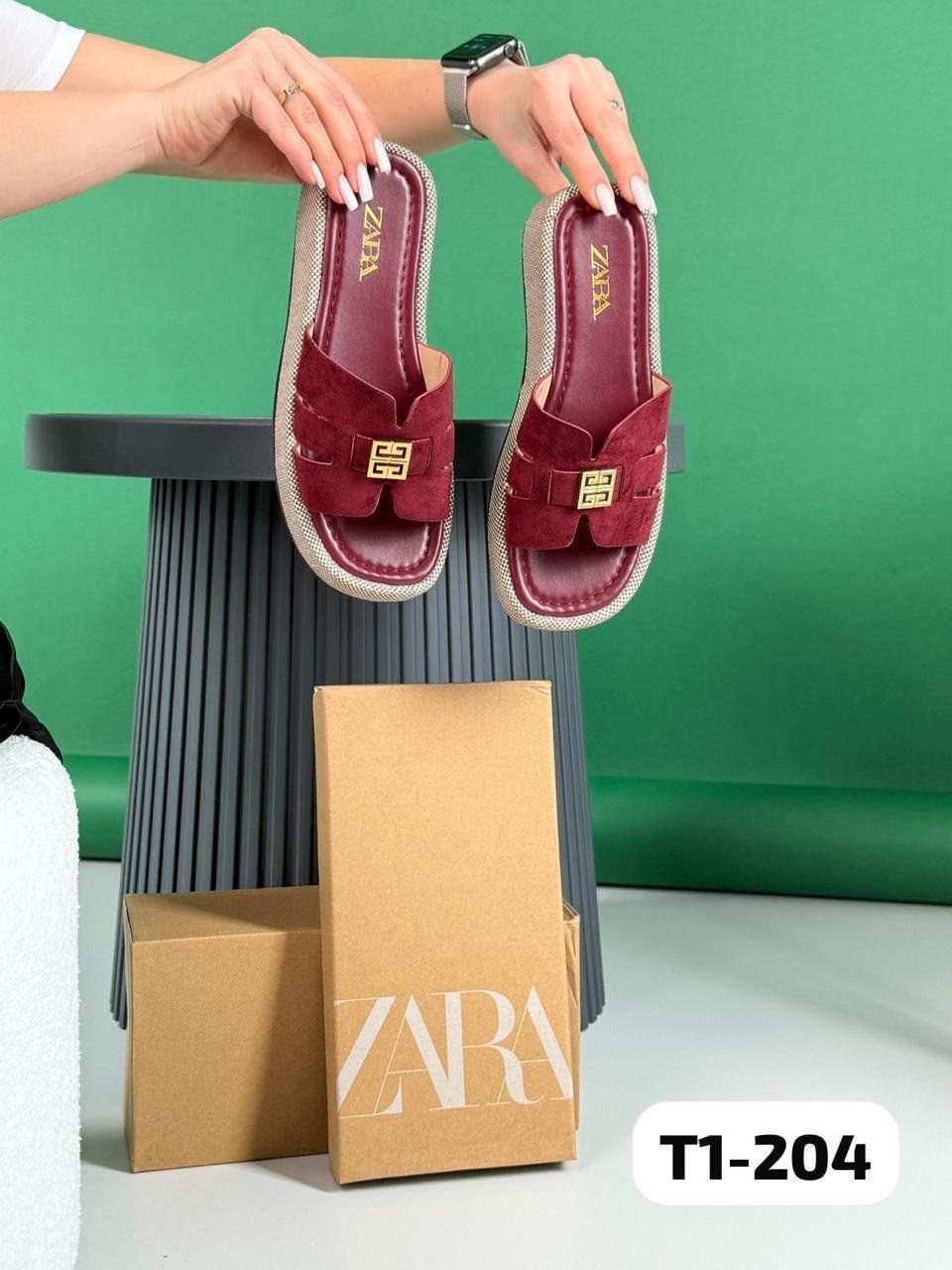 шлепки фенди женские оригинал,шлепанцы fendi,шлепки фенди,шлепанцы женские,шлепки женские