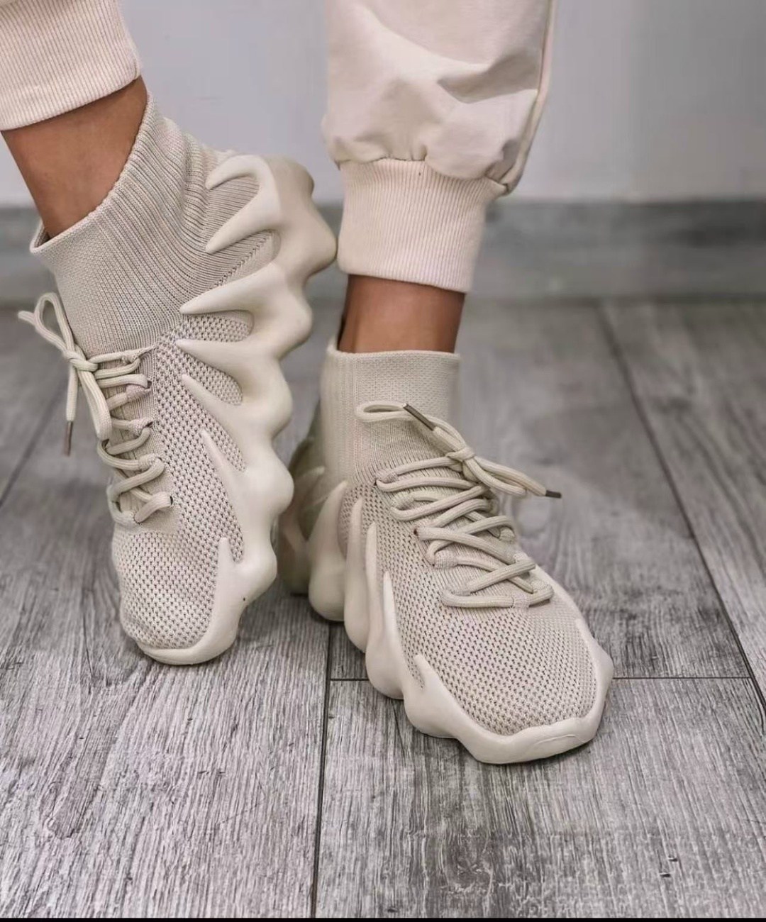 кроссовки adidas yeezy 450,adidas yeezy 450 cloud white,adidas yeezy boost 450 cloud white,adidas yeezy,adidas yeezy 450