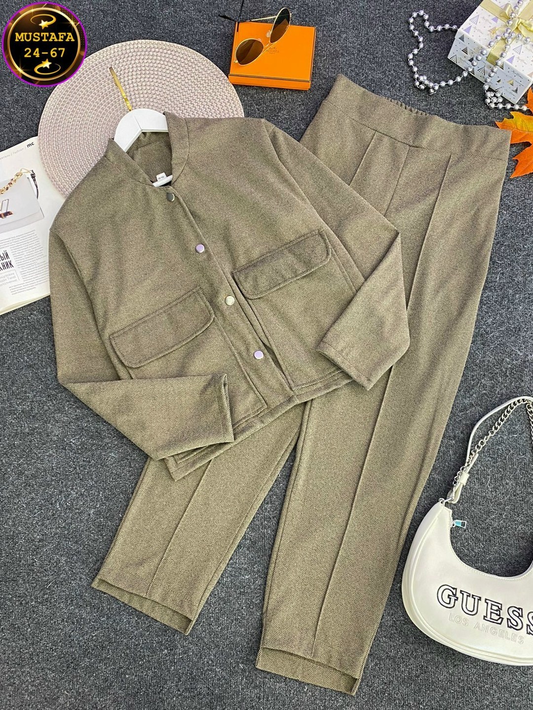 костюм кэмел женский брючный,костюм брючный из кашемира образ,костюм с брюками,брючный костюм,брючный костюм женский