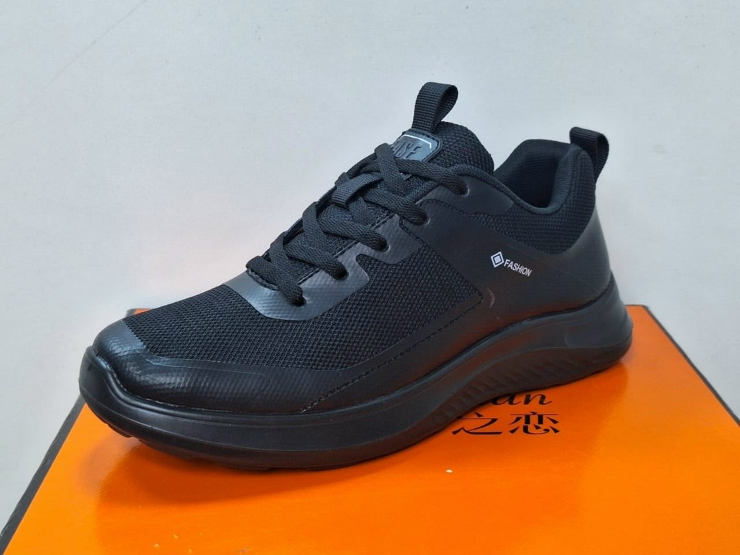 кроссовки,мужская  кроссовки,кроссовки повседневные,,мужская спортивная