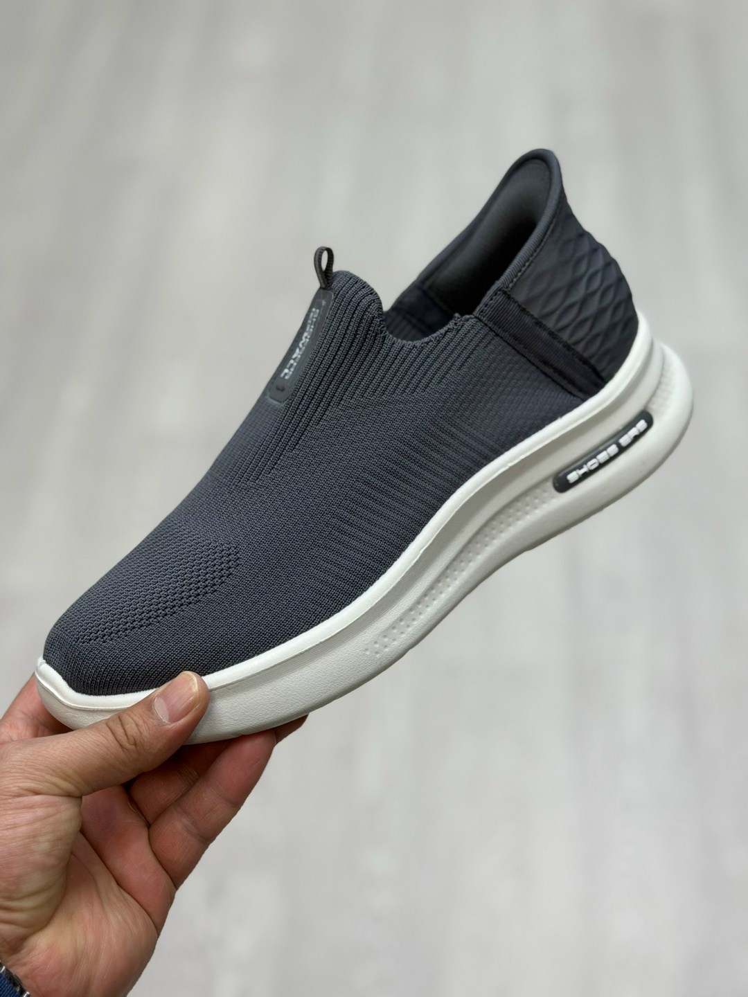 ,дышащие кроссовки,кроссовки удобные,спортивная ,мужские кроссовки