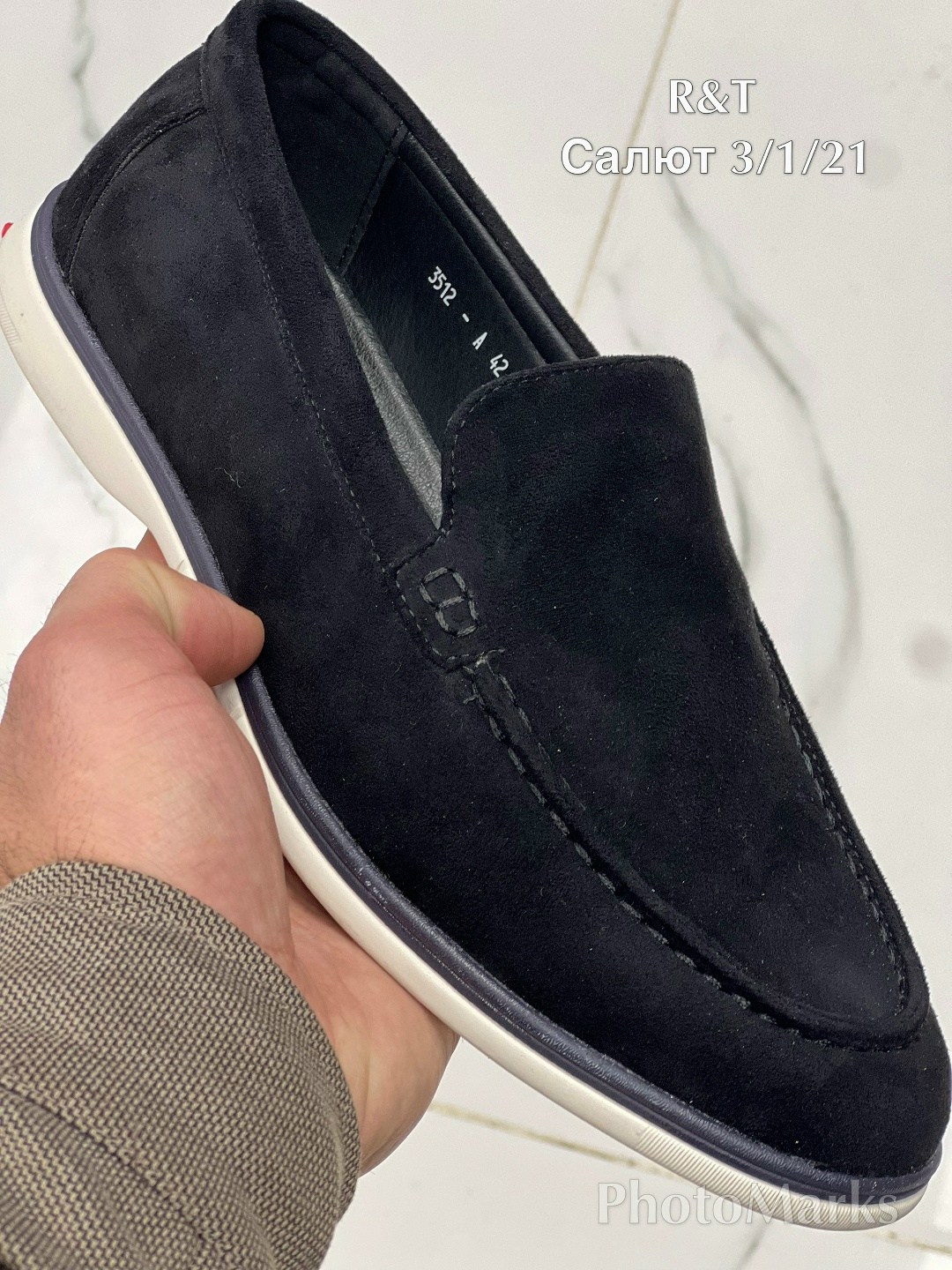 loro piana мужские лоферы,,мужские замшевые лоферы,лоферы мужские замшевые с белой подошвой,мокасины лоро пиано мужские