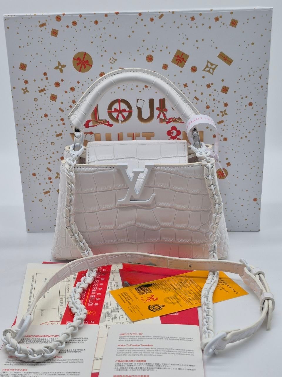 кроссовки louis vuitton,louis vuitton кроссовки мужские,луи виттон  мужские,louis vuitton monogram,louis vuitton shoes