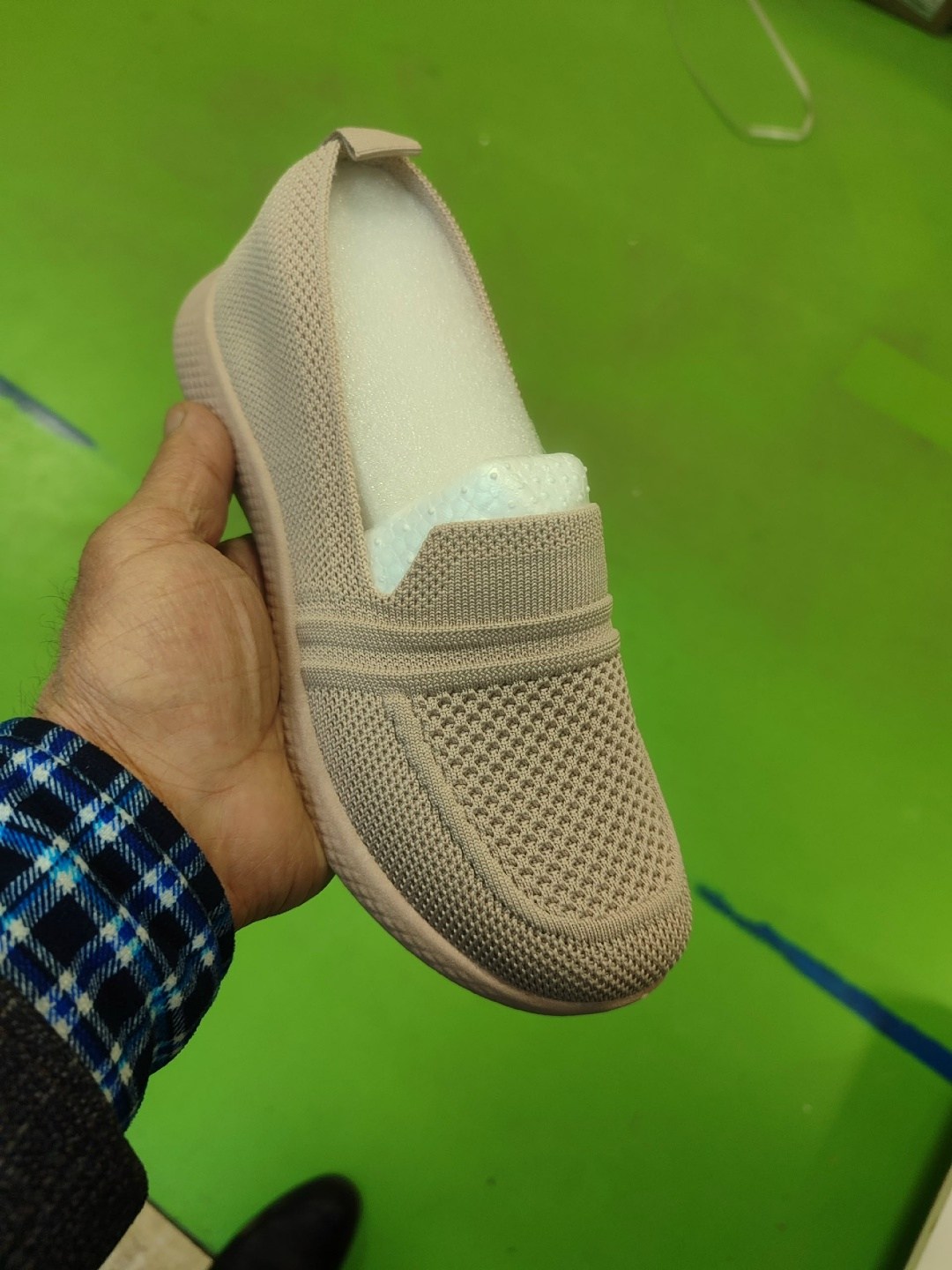 ,женская ,слипоны женские,обуви,повседневная