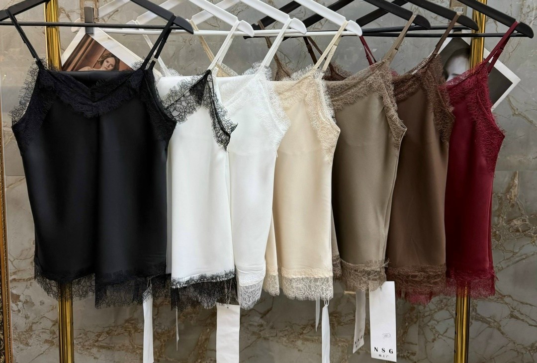 брюки с кружевом,пижама комплект,атласный топик,топ кружево,одежда женская