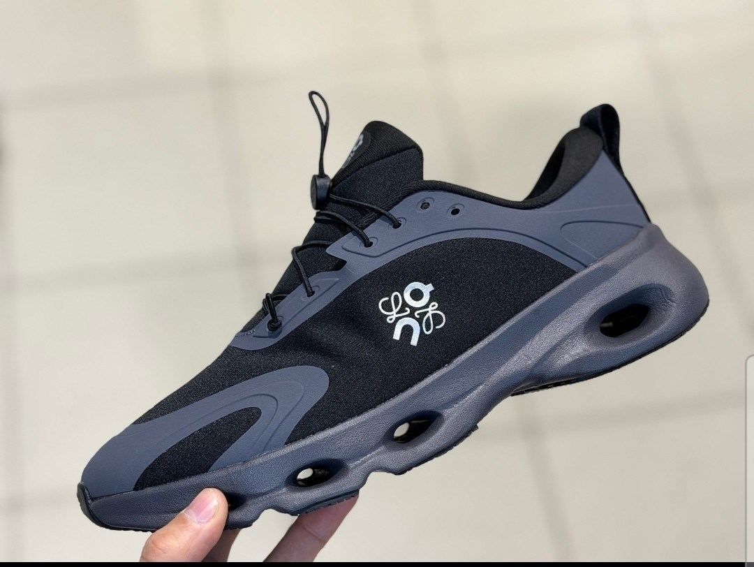 on cloud x loewe 9723 повседневная  кроссовки,кроссовки on loewe x wmns cloudtilt 2 черный,кроссовки on x loewe cloudtilt 2 men shoes,кроссовки loewe,on cloud x loewe 9847 повседневная  крос