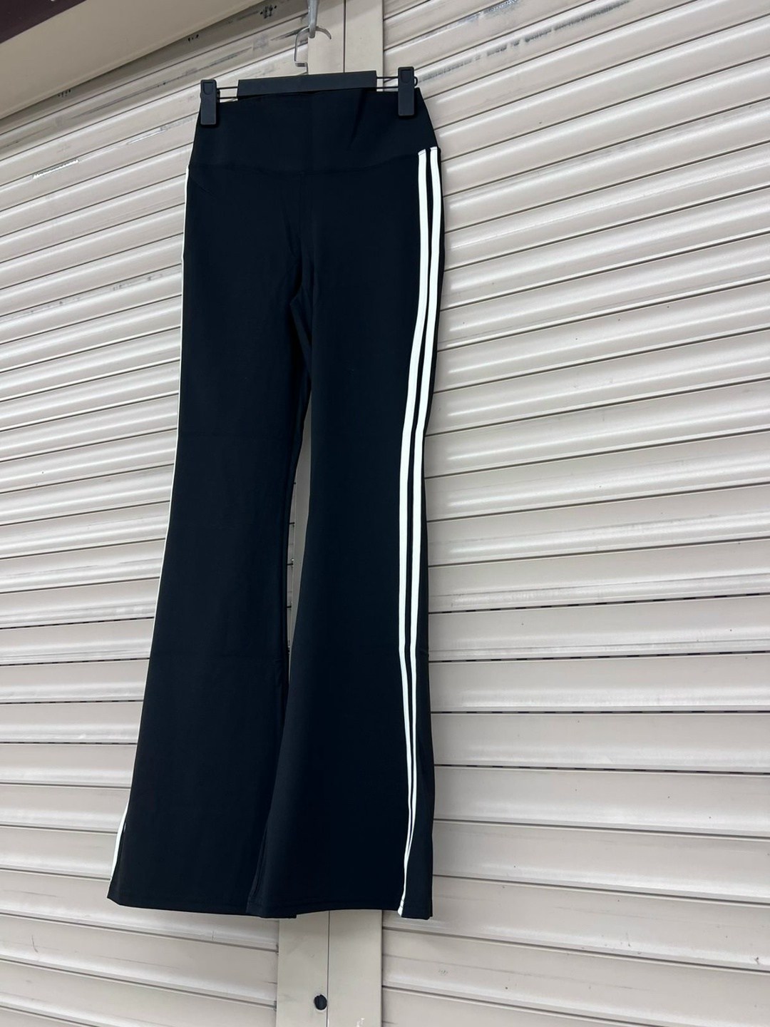 повседневные брюки,брюки спортивные,женские спортивные брюки,спортивные брюки клеш,брюки клеш