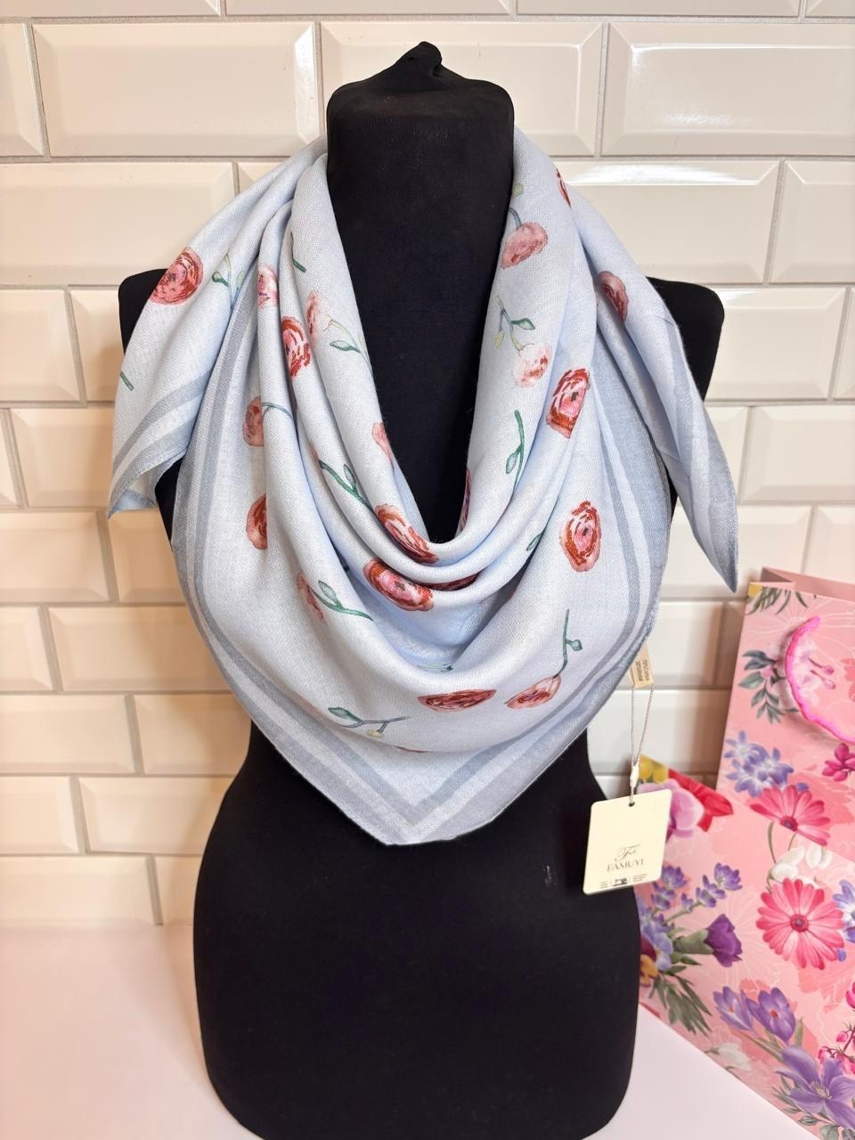 платки женские,платки шарф,красивый платок,платок женский с рисунком,платки шейный платок