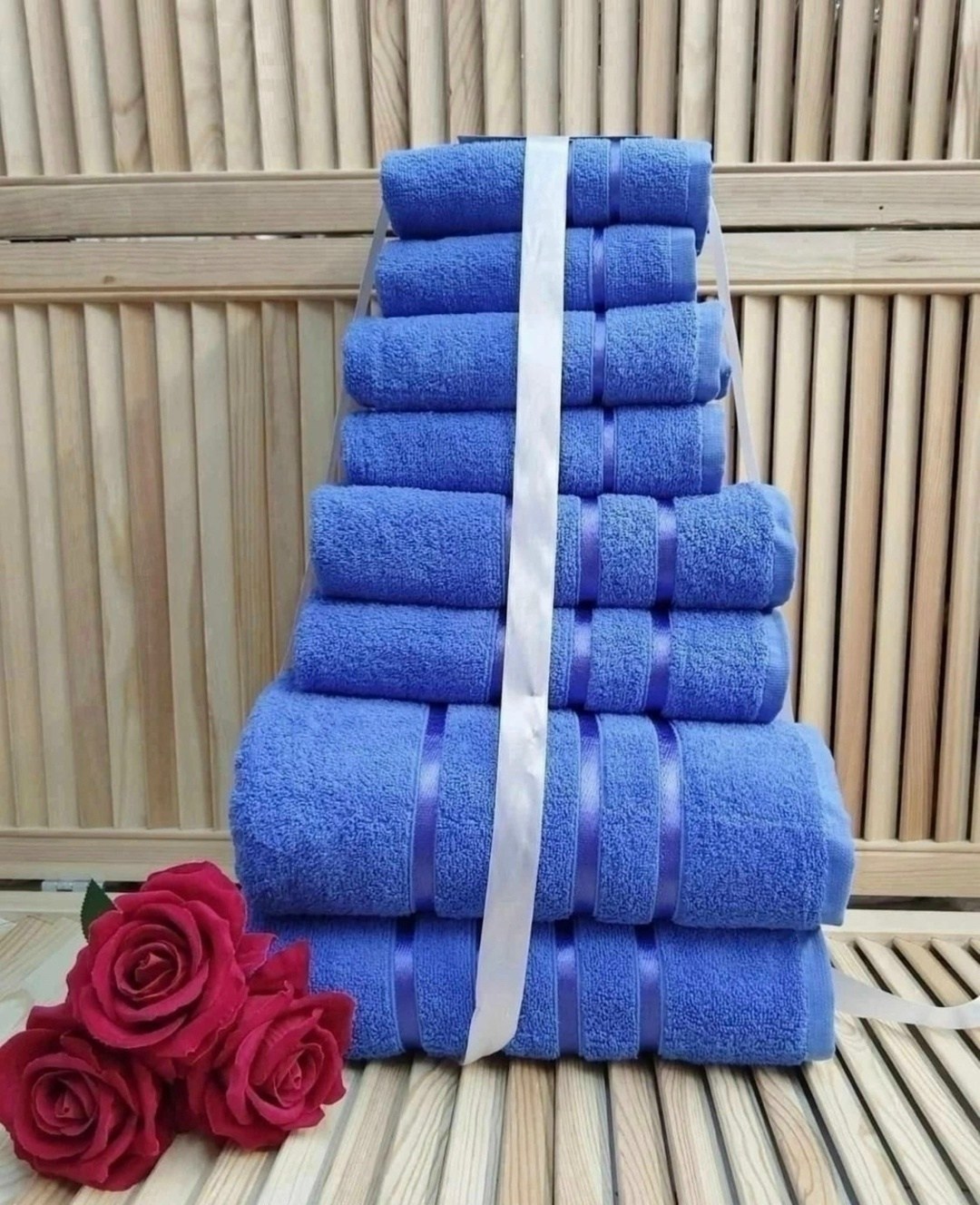 комплект из восьми полотенец,комплект махровых полотенец,набор полотенец,комплект полотенец,полотенца