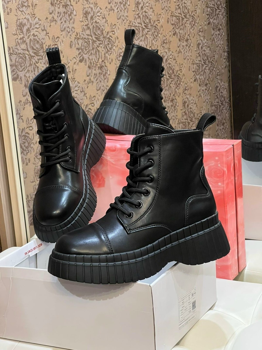 ,ботинки женские,ботинки, женская,ботинки женские черные