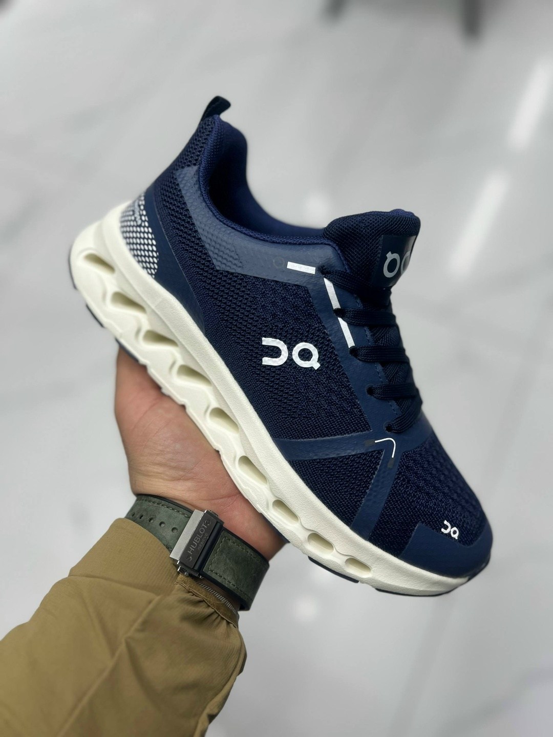 кроссовки on cloudrunner 2 цвет eclipse black,кроссовки,,мужские кроссовки,спортивные кроссовки