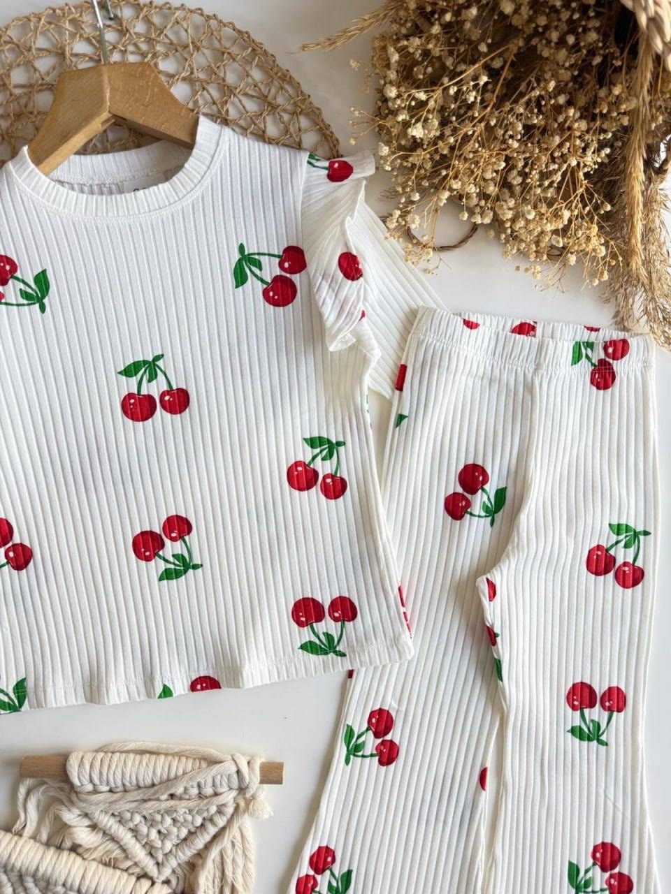 ребенок,одежда для девочки,костюм для девочек,детские комплекты,комплект для малыша