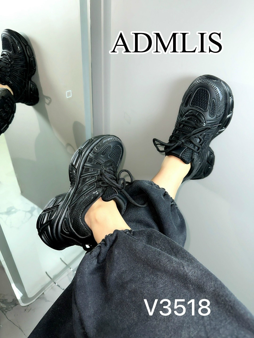 кроссовки женскиe,,женские массивные кроссовки,массивные кроссовки,черные массивные кроссовки женские