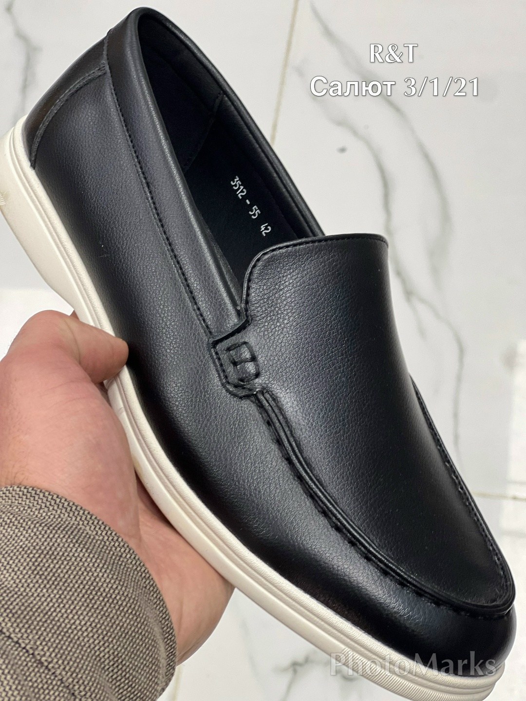 loro piana мужские лоферы,,мужские замшевые лоферы,лоферы мужские замшевые с белой подошвой,мокасины лоро пиано мужские