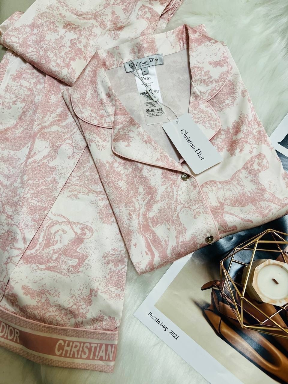 пижама женские,костюм в пижамном стиле,атласные пижамы с принтом,пижама женская шелковая со штанами,пижама dior