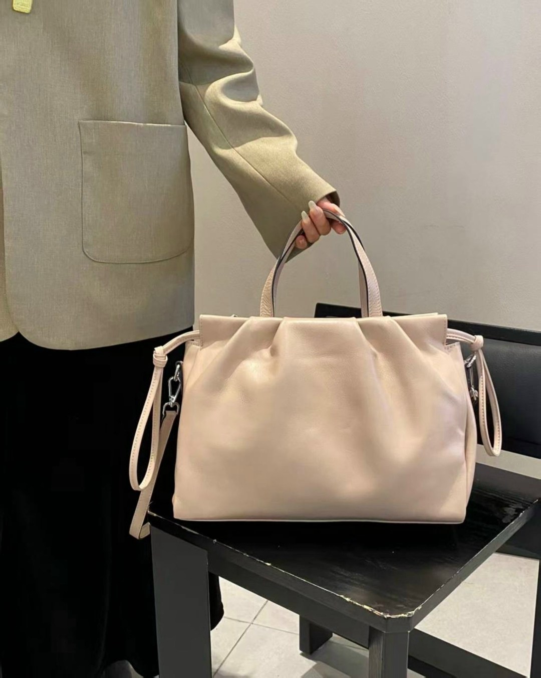 женская сумка,сумка,модная сумка,женская кожаная сумка,сумка белая женская