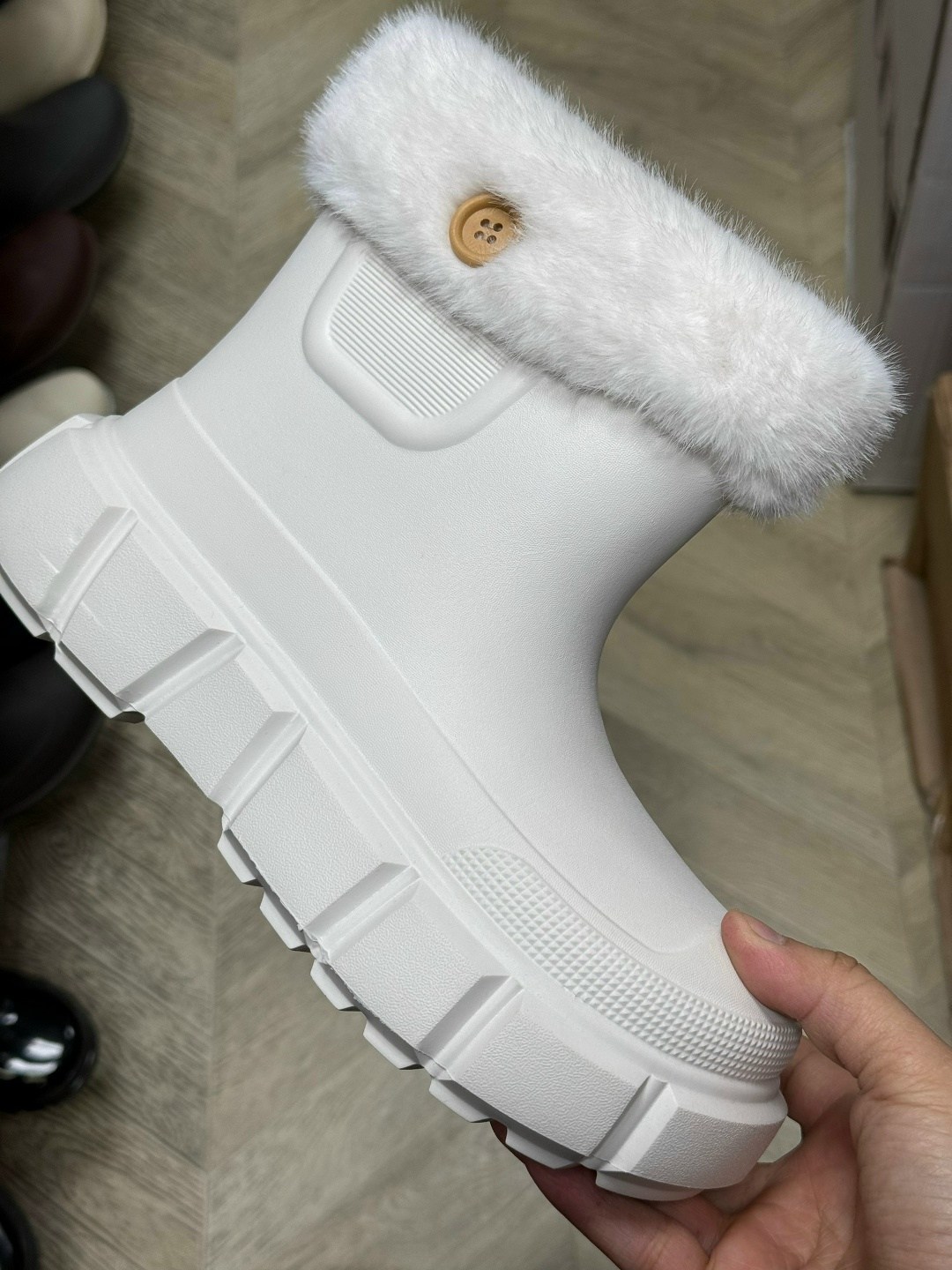 женские резиновые сапоги,,сапоги резиновые,полусапоги,полусапоги женские