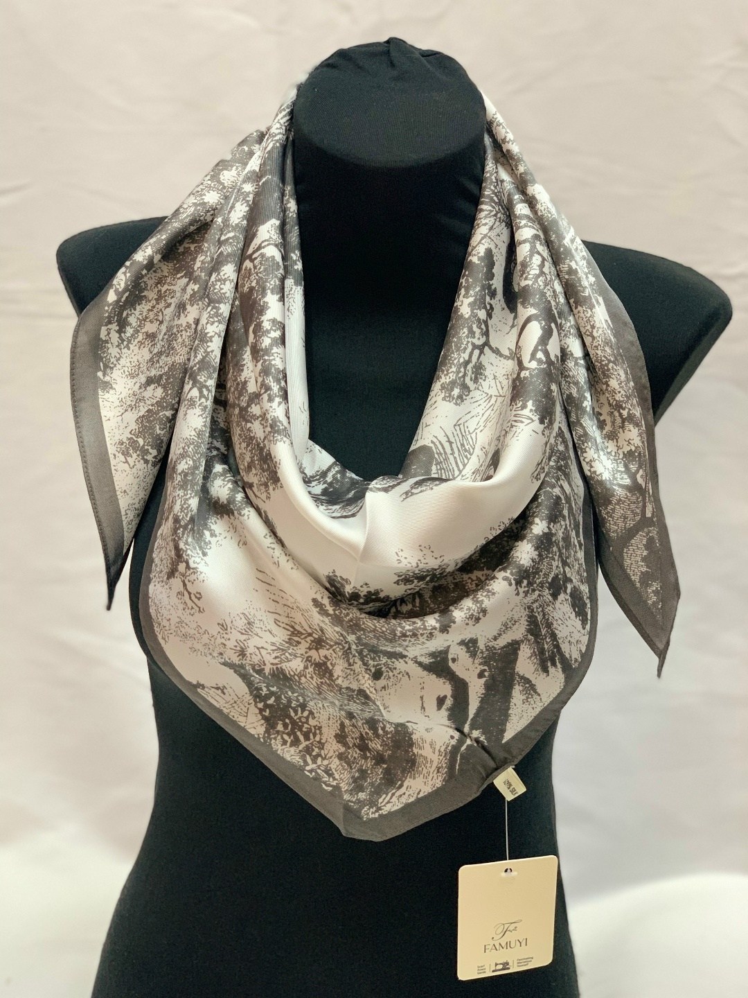 платок женский,платок,платки шарф,атласный платок,платок шаль