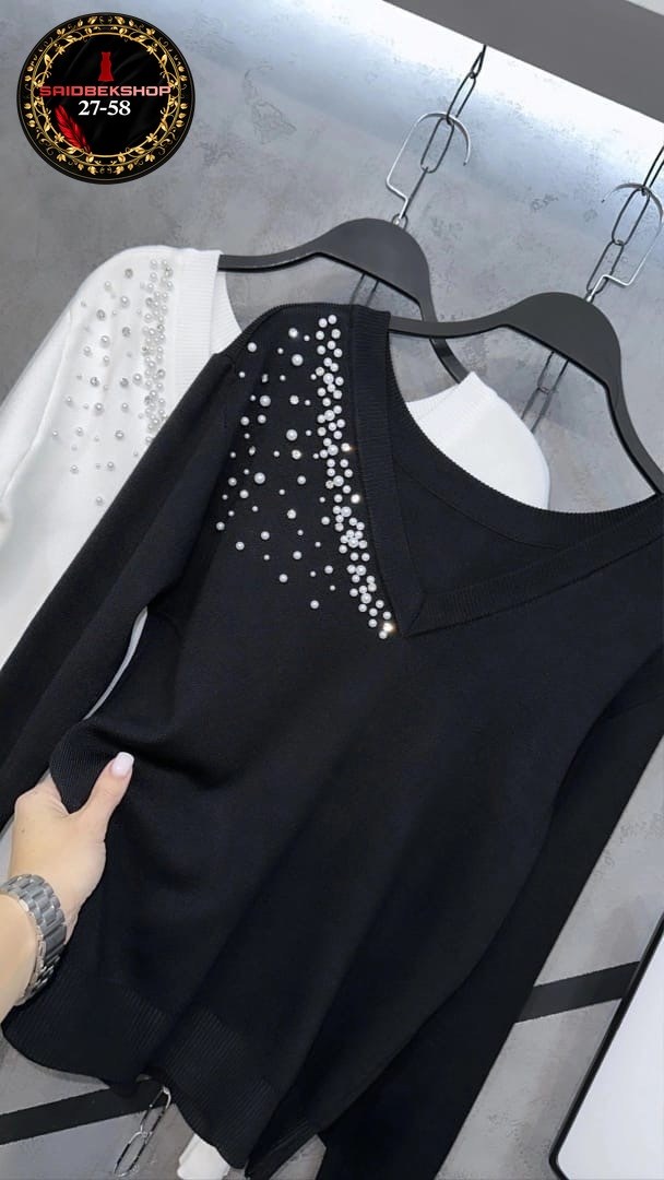 кофточка с отделкой из жемчужин,кофта женская с стразами,женская кофта с бусинами,кофта женская трикотажная с бусинами,кофта нарядная со стразами