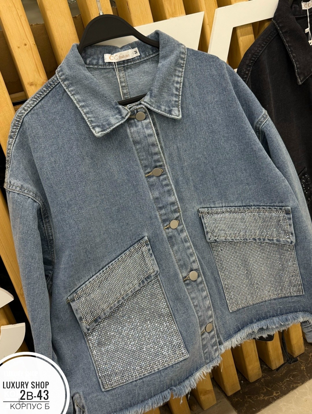 джинсовая куртка женская,женская джинсовая куртка с большими карманами,джинсовая куртка,свободная джинсовая куртка,модные джинсовые куртки