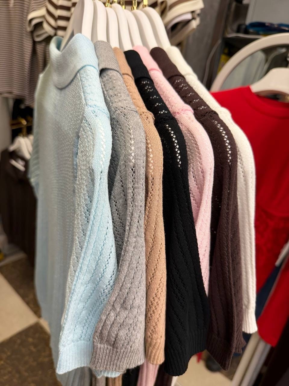 брендовые одежды,свитера женские,модные кардиганы,свитера вязаные,женской одежды