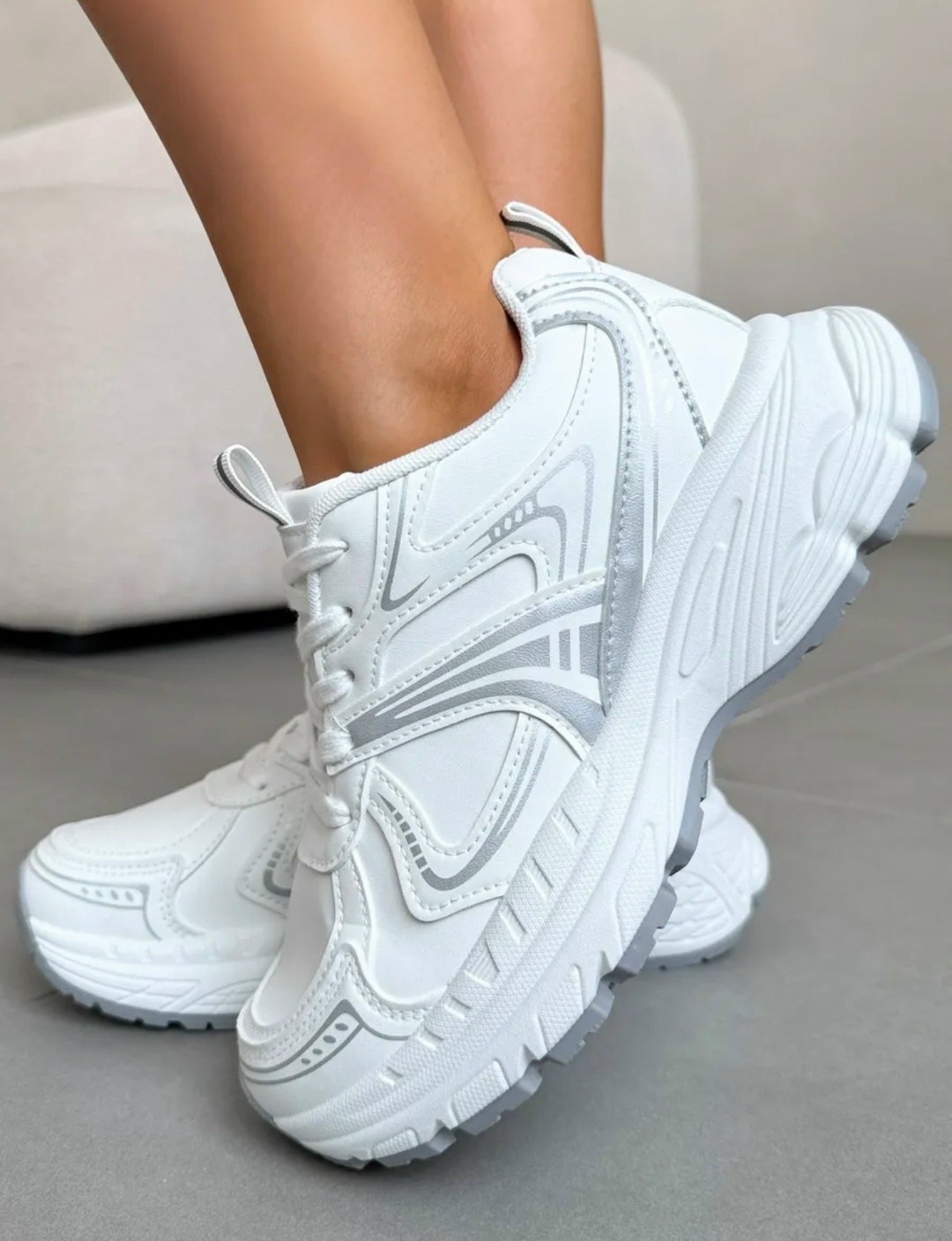 женские кроссовки,белые кроссовки,кроссовки женские белые,женские массивные кроссовки,модные кроссовки