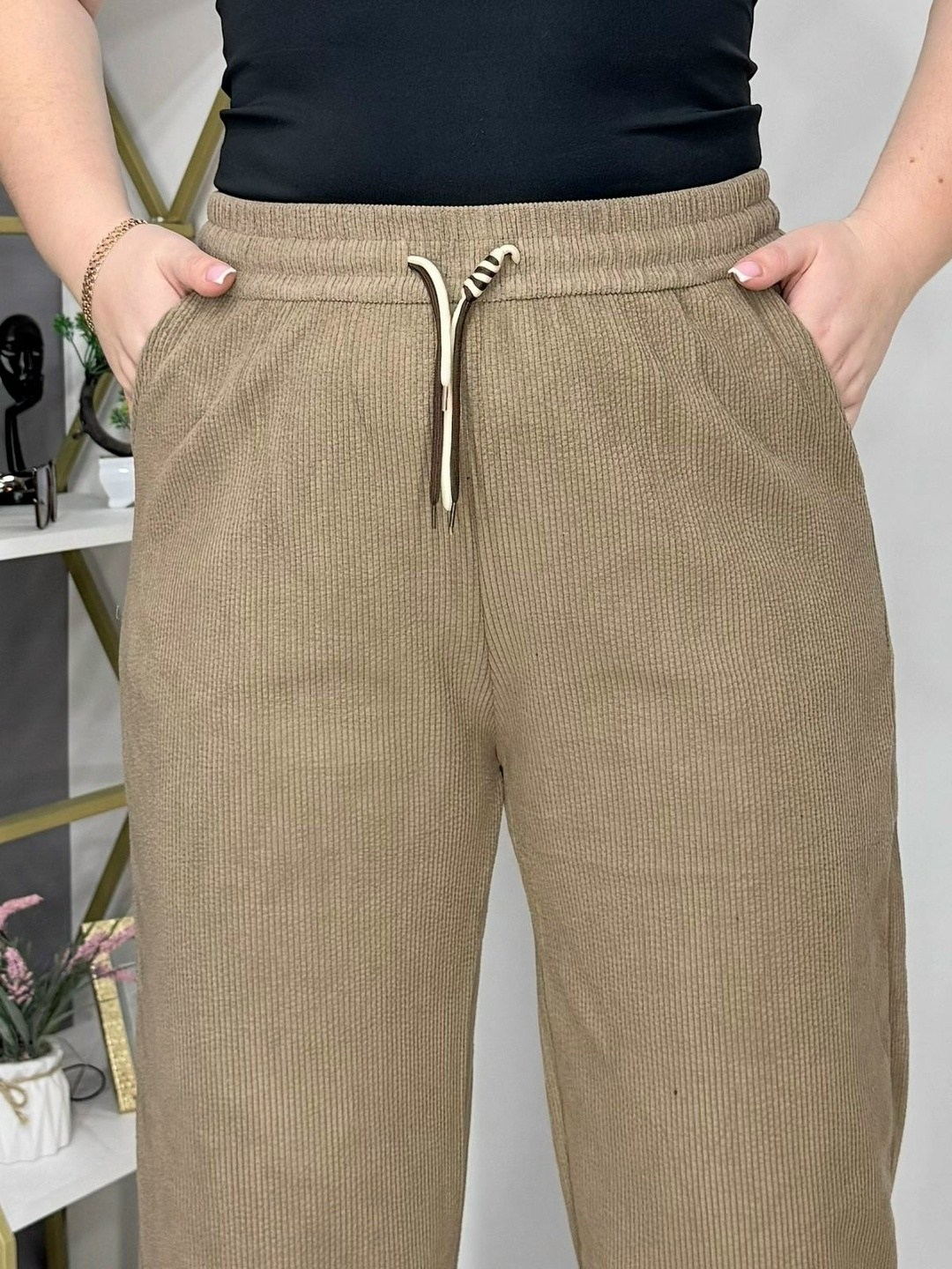 штаны вельвет,брюки вельвет новые р. 50-52,женские вельветовые брюки с широкими штанинами,брюки велюровые,брюки вельвет