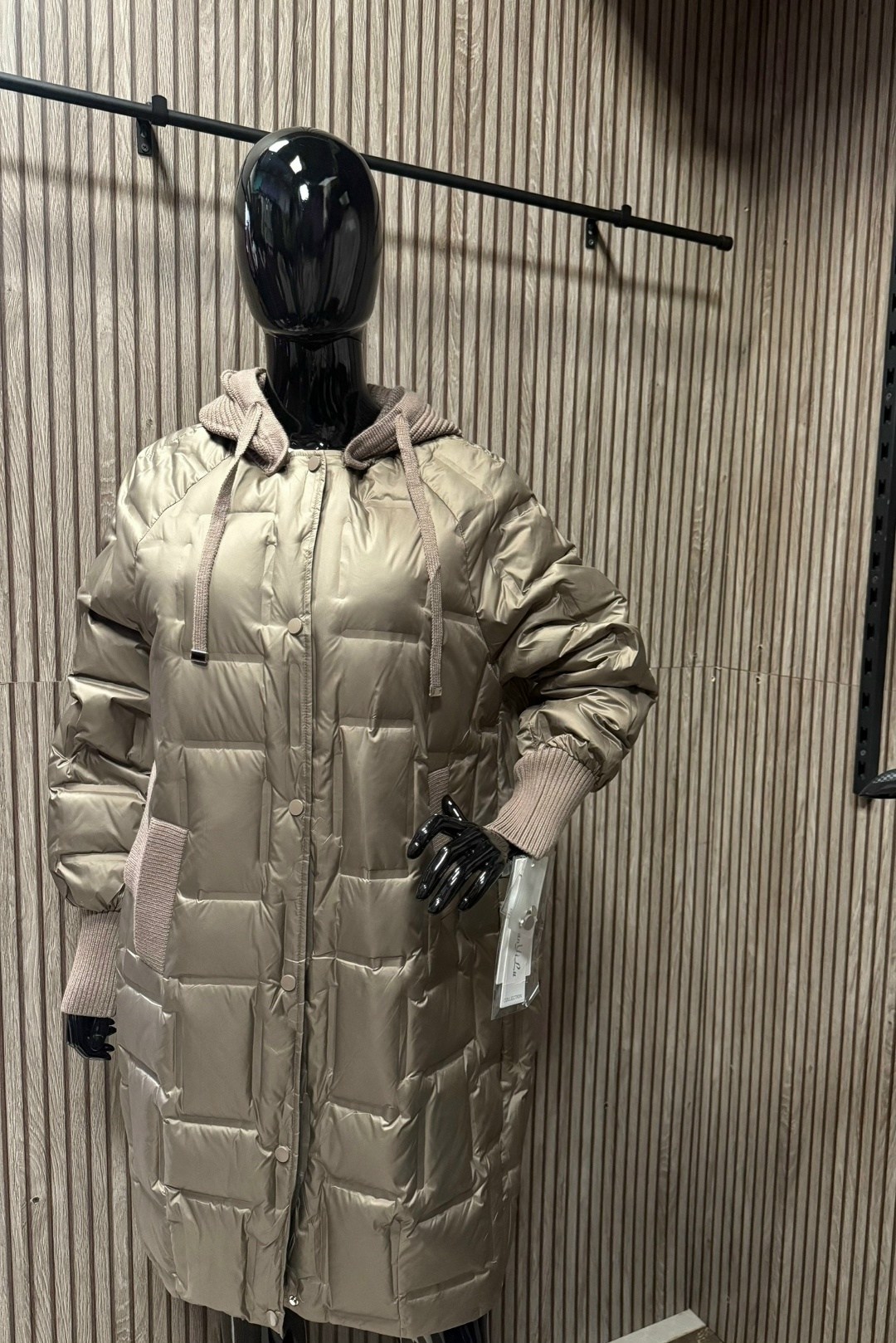 пуховик свободного кроя b.young черный,куртка женская,пуховик женский,пуховик,пальто пуховик