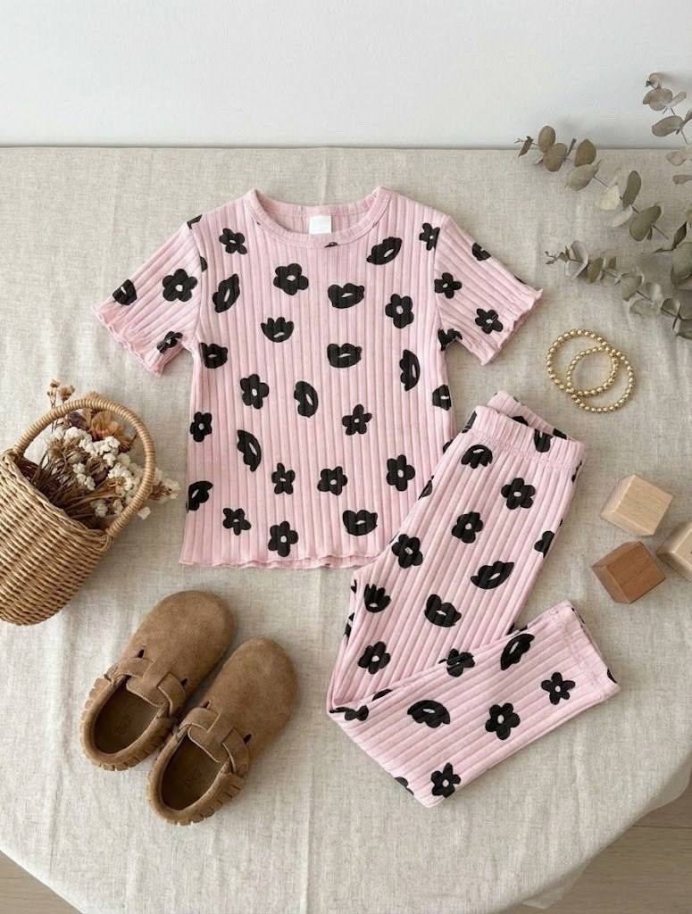 комплект одежды девочке,пижама для девочек,костюм детский,костюм детский для девочки,детские комплекты