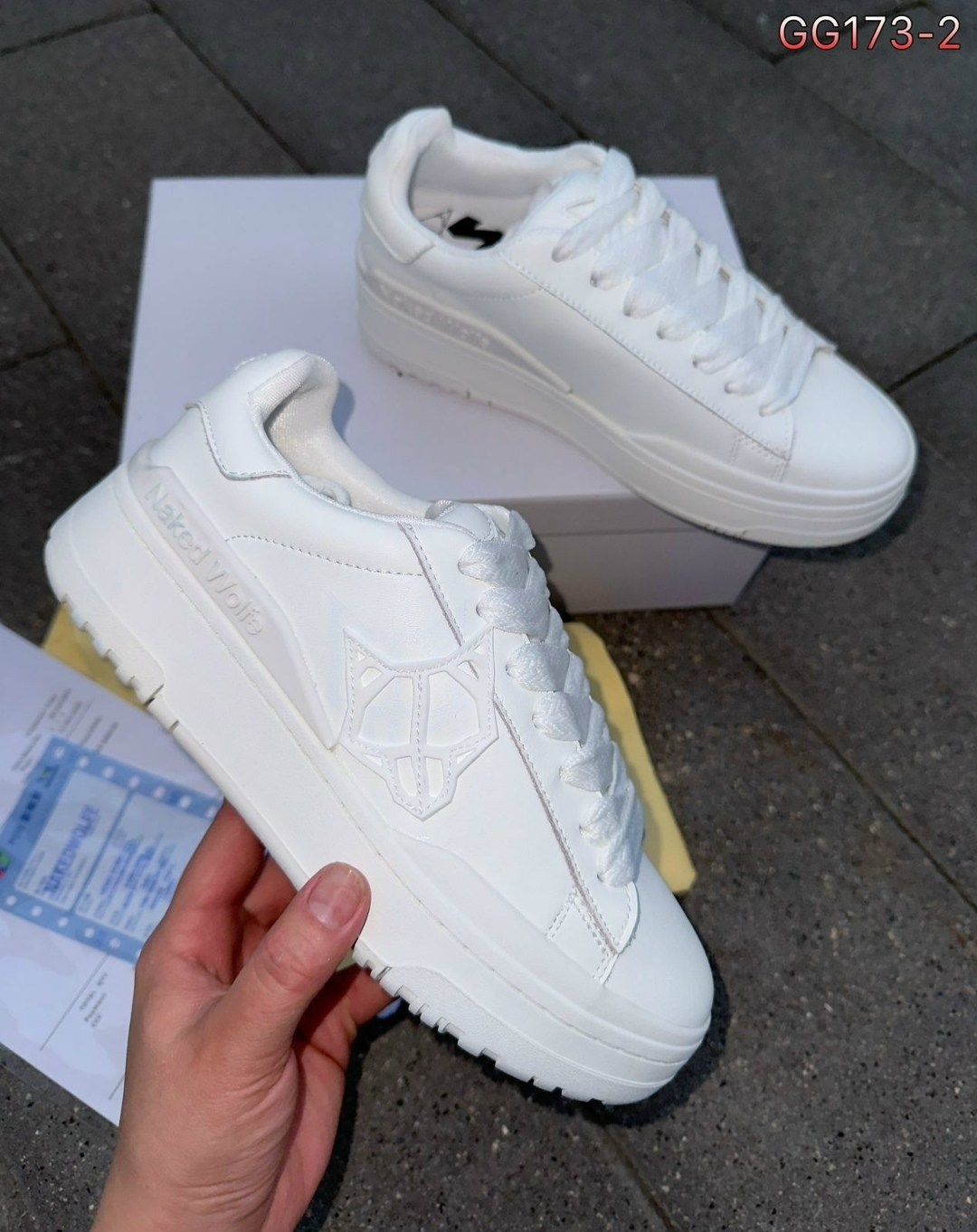 ,кеды брендовые,salvatore ferragamo кеды,замшевые кроссовки,замшевые кеды