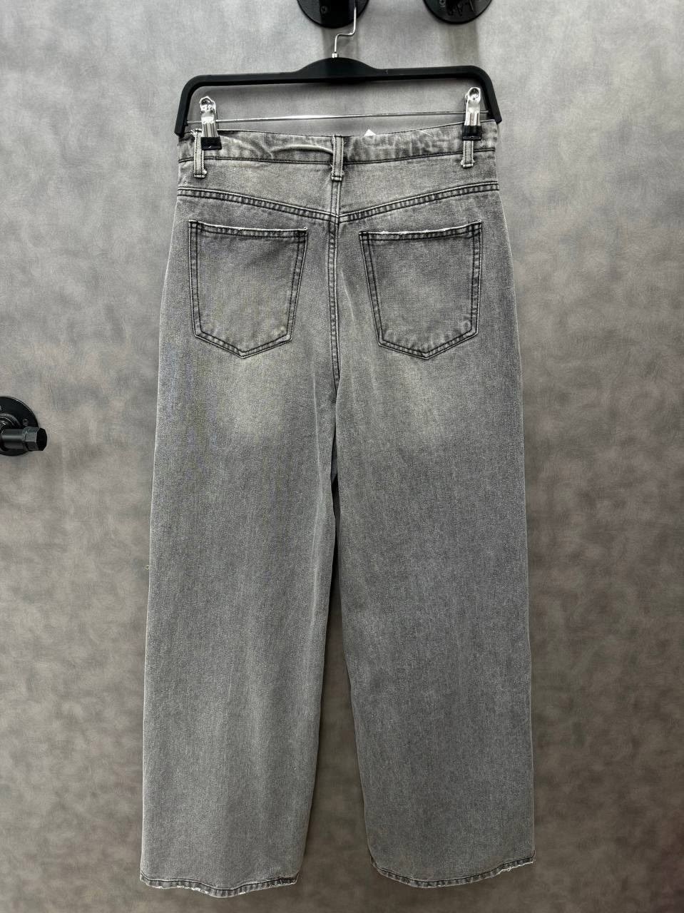 замшевая куртка,коричневая куртка,модные джинсы 2025,кожаная куртка,модные брюки