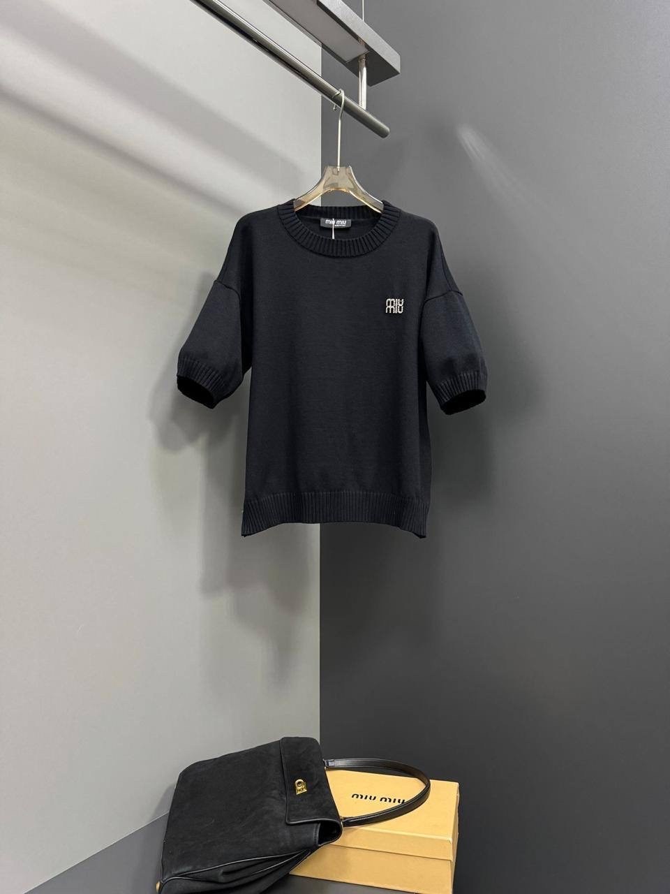 футболки женская,свитшот оверсайз женский,черная футболка оверсайз,женская футболка оверсайз,кофта оверсайз женская