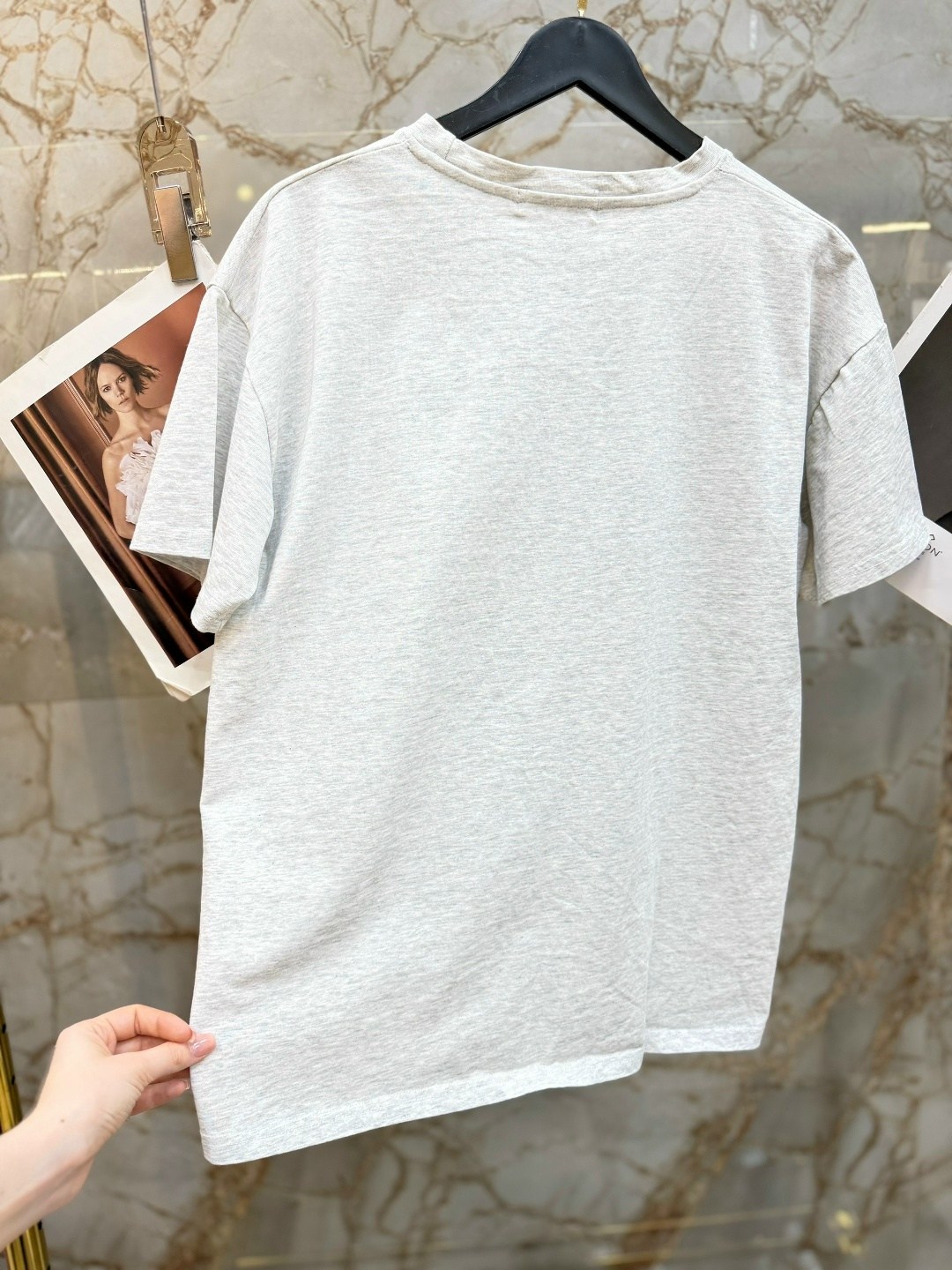 футболки женская,футболки брендовые,футболки мужские,футболка loro piana,футболка