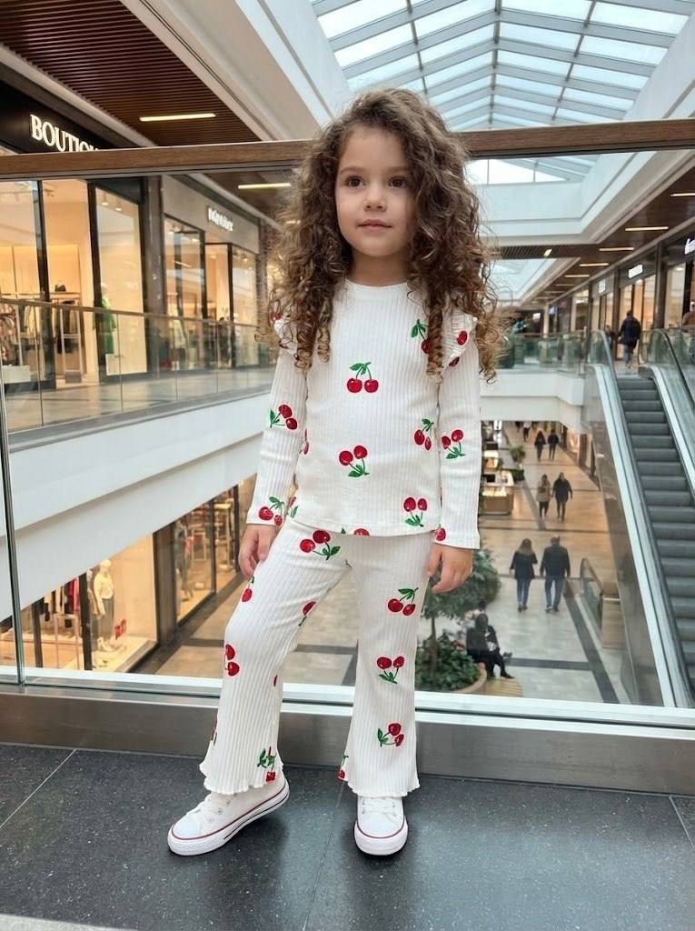 ребенок,одежда для девочки,костюм для девочек,детские комплекты,комплект для малыша