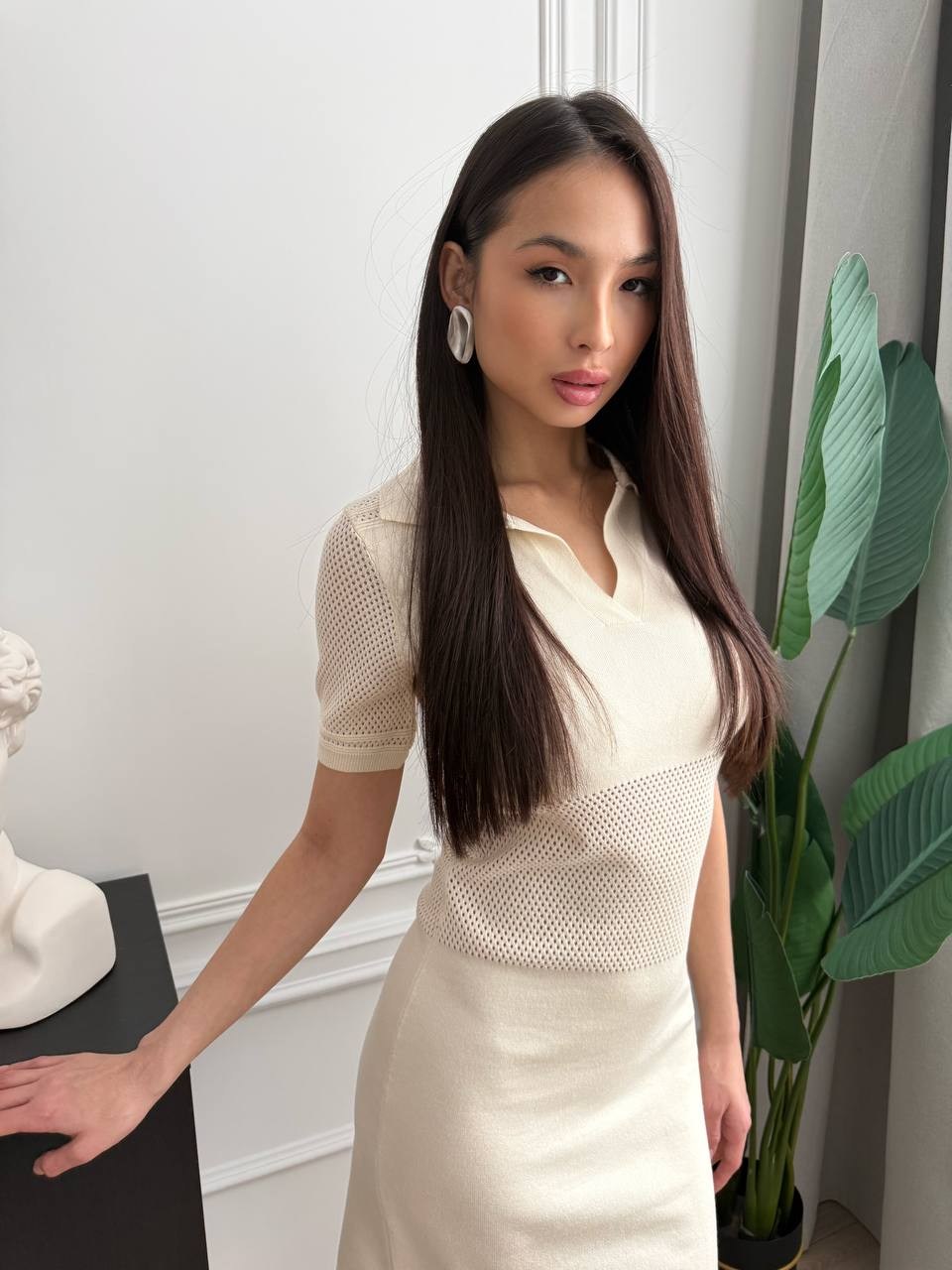 платье трикотажное,платье трикотажное с воротником,растение,искусственное растение