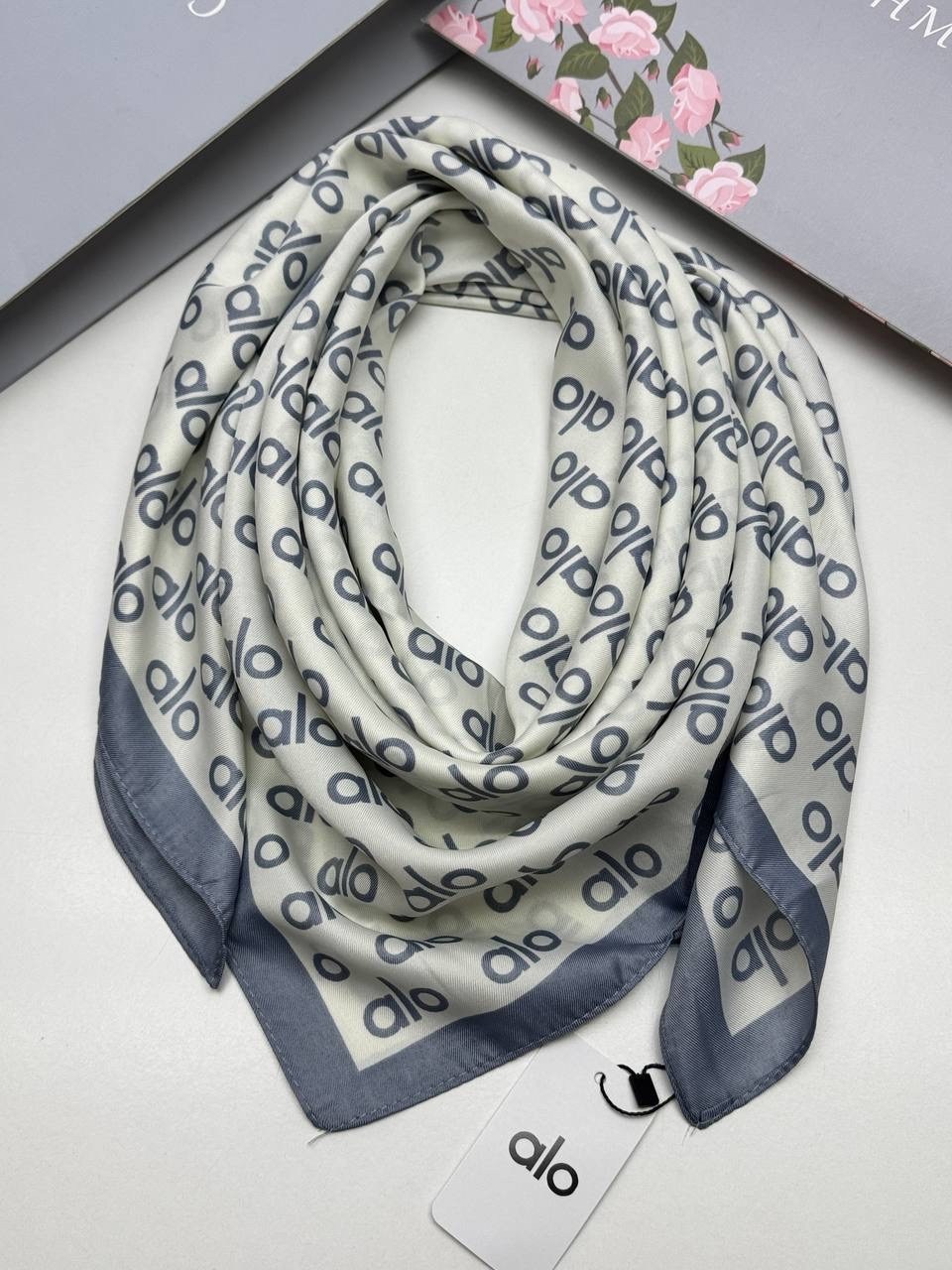 брендовый платок,платки шарф,платок шелковый,тонкиe платки,женские платки