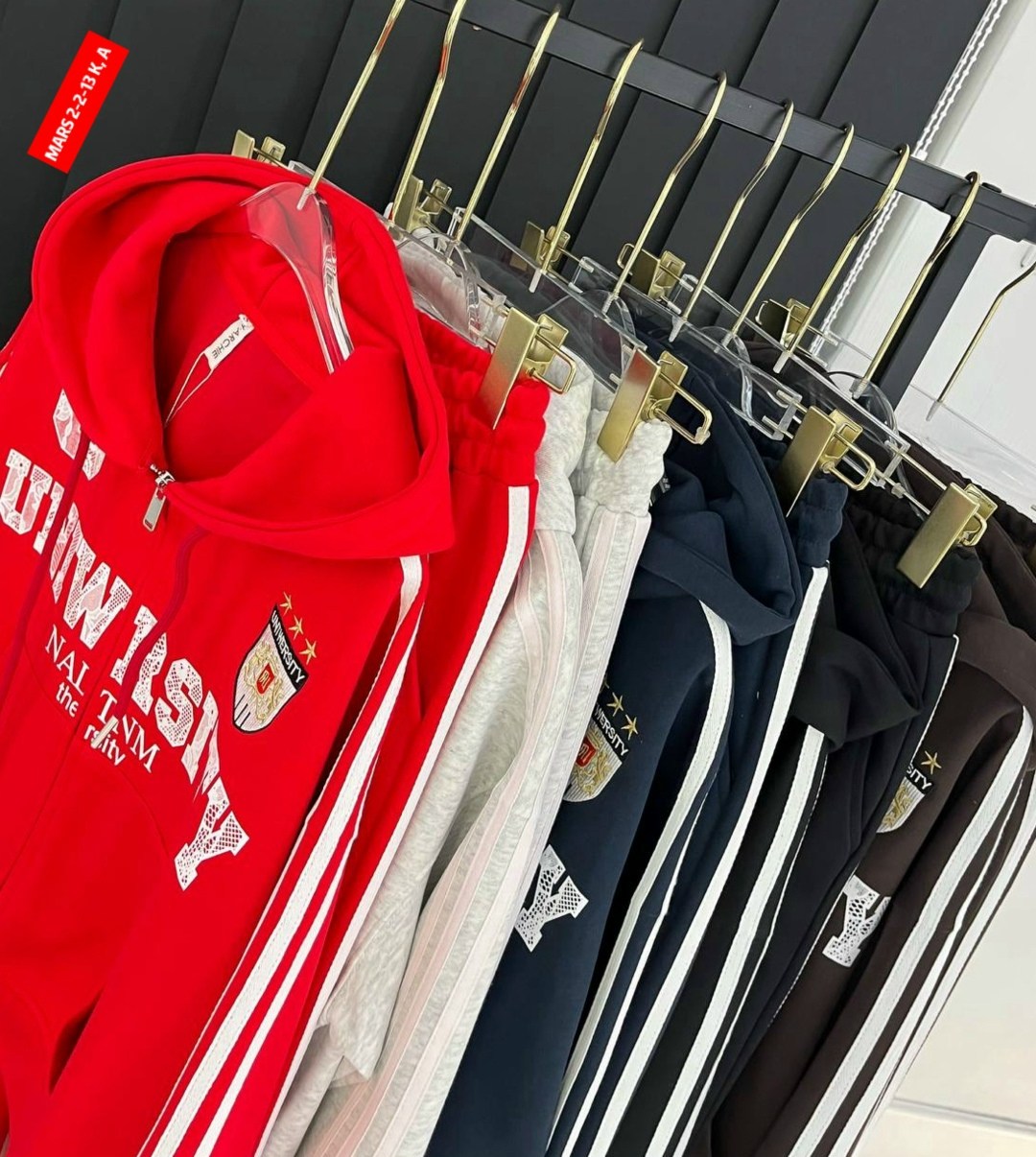 толстовка,женская кофта,женское толстовка,кофта спортивная,красная толстовка burberry