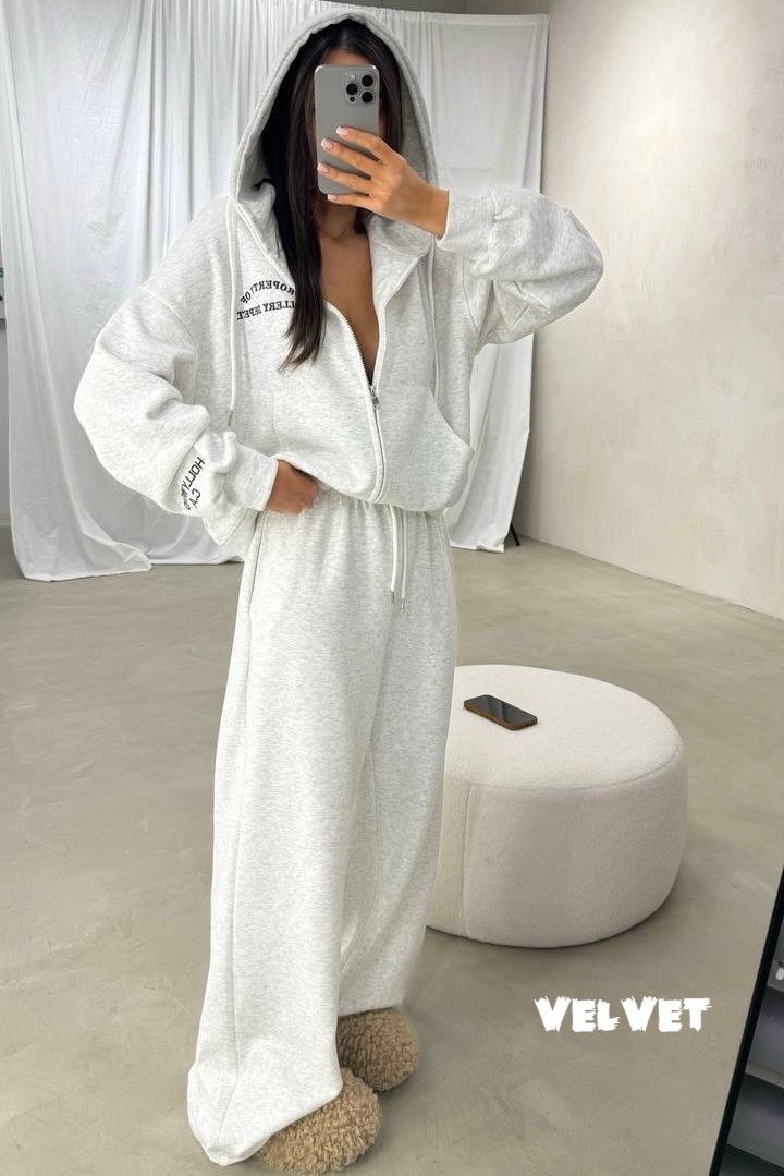 костюм спортивный,костюм спортивный женский,красный женский костюм,костюм с широкими штанами