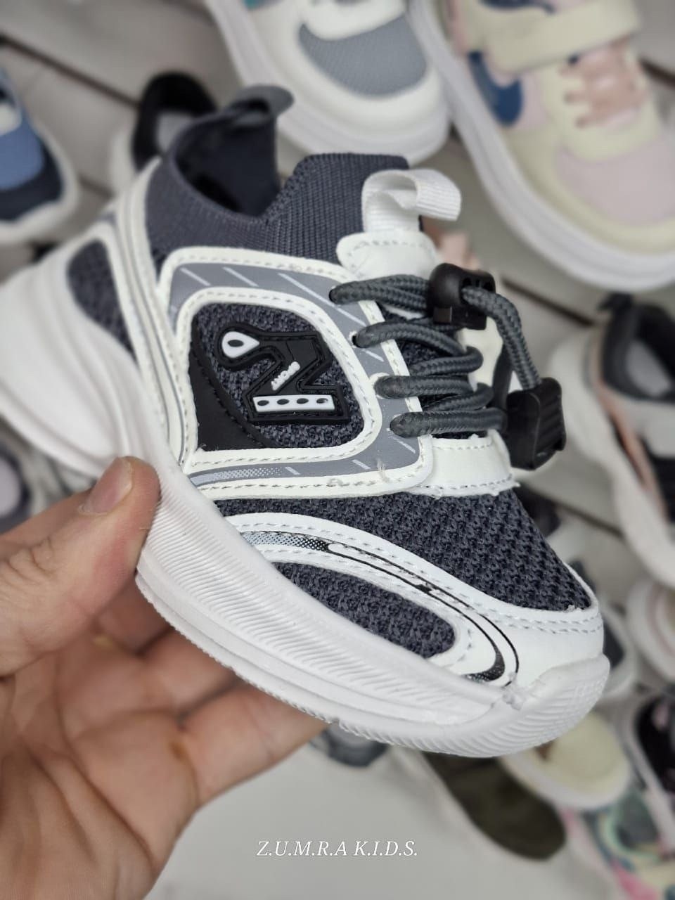 детские кроссовки,кроссовки,кроссовки для девочек,крутые детские кроссовки,кроссовки для малыша