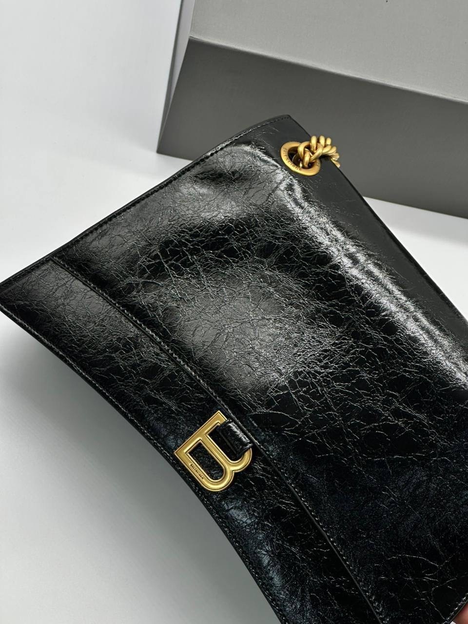 сумка balenciaga,сумка balenciaga 30х16 натуральная кожа,balenciaga сумка на плечо,сумка balenciaga 30х16 натуральная кожа реплика,сумка женская balenciaga