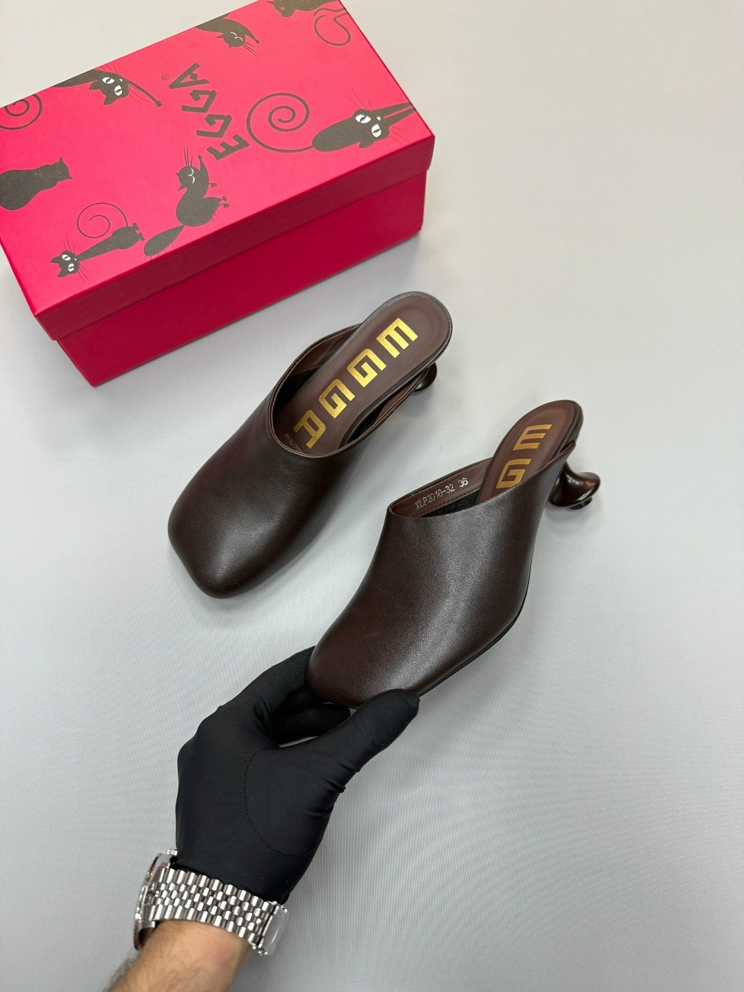 ,женская ,туфли фенди,обуви,женские мюли