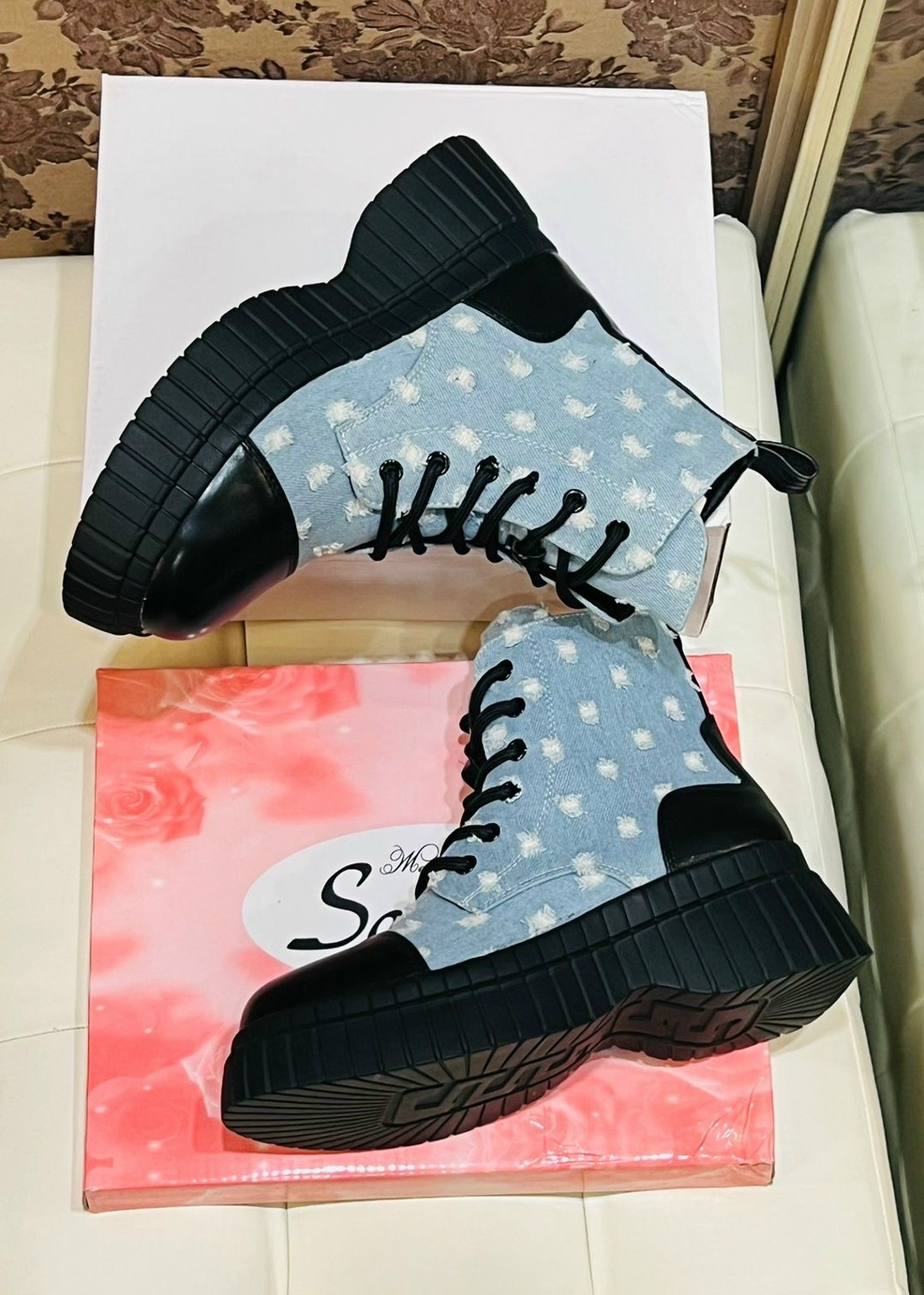 ботинки женские,,ботинки модные,джинсовые ботинки,модная женская