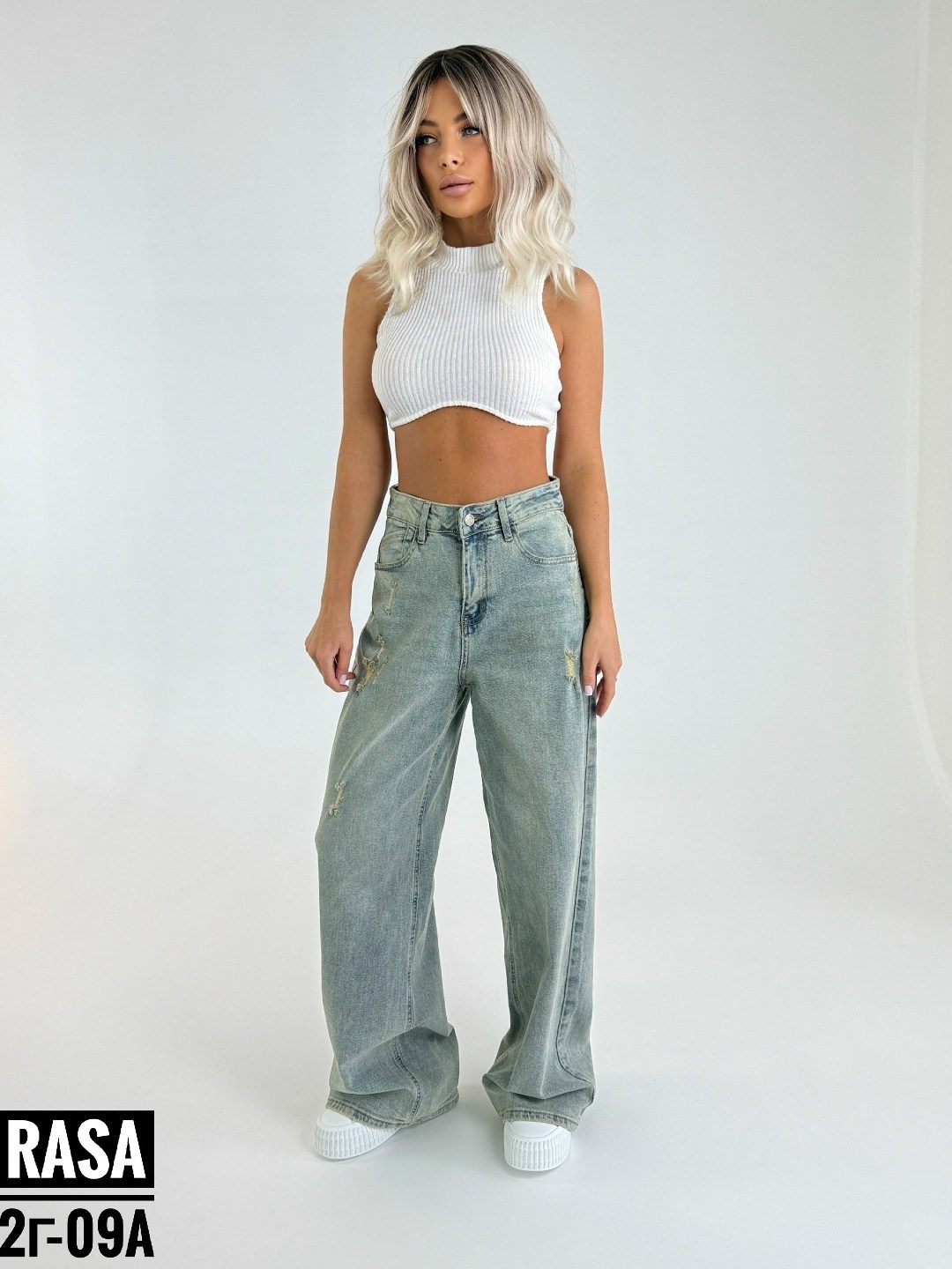 джинсы широкие,джинсы 18206 широкие с синим карманом сзади loloblues,женские джинсы широкие,штаны джинсы,джинсы