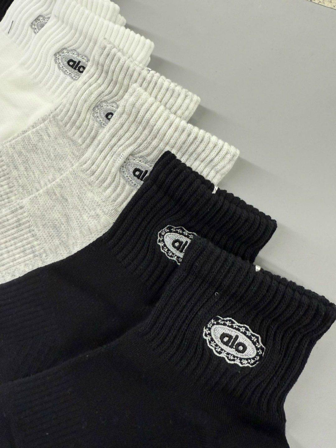 носки мужские,комплект носки мужские,носки женские,носки мода,носки спортивные женские