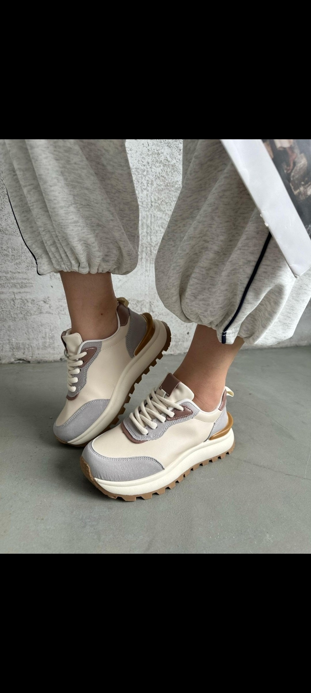 женские кроссовки,,кроссовки модные,кроссовка,стильные кроссовки