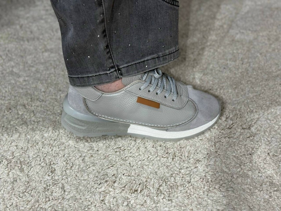 кроссовки dolce & gabbana с цветочным принтом черный,,кроссовки dolce & gabbana,кроссовки dolce gabbana женские,кроссовки дольче габбана женские